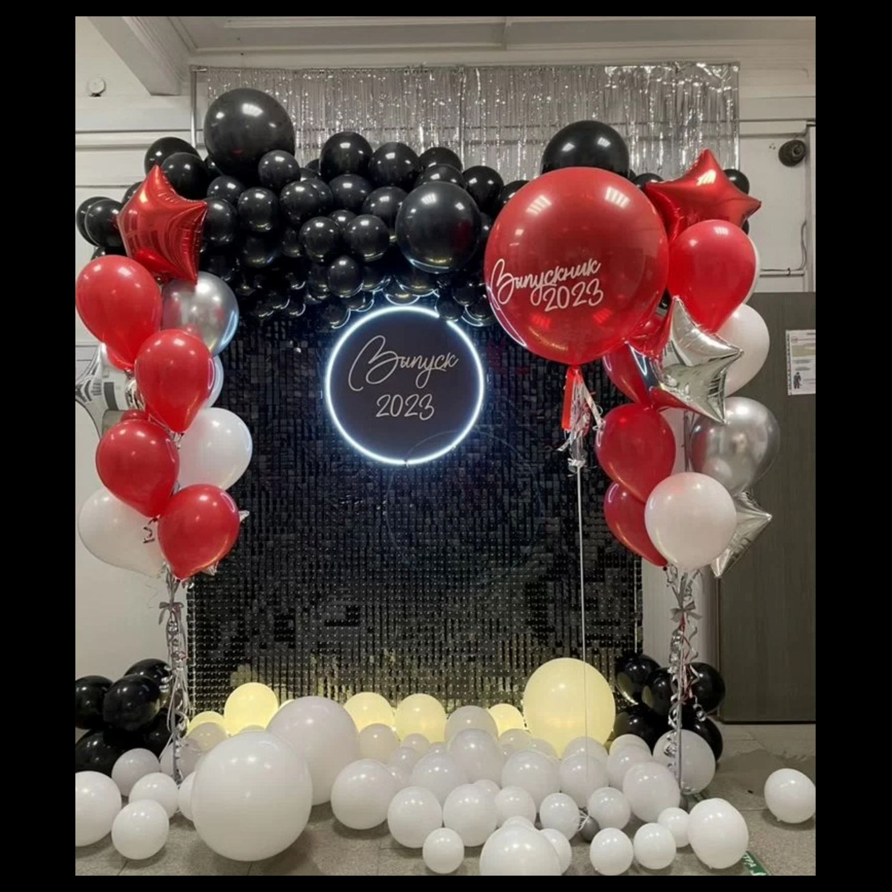 Фотозона пайетки выпускной. Студия праздничного декора