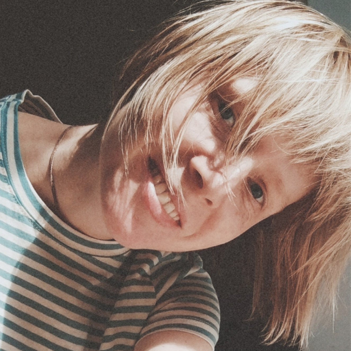 Контакты. Фотограф Антонина Гудкова