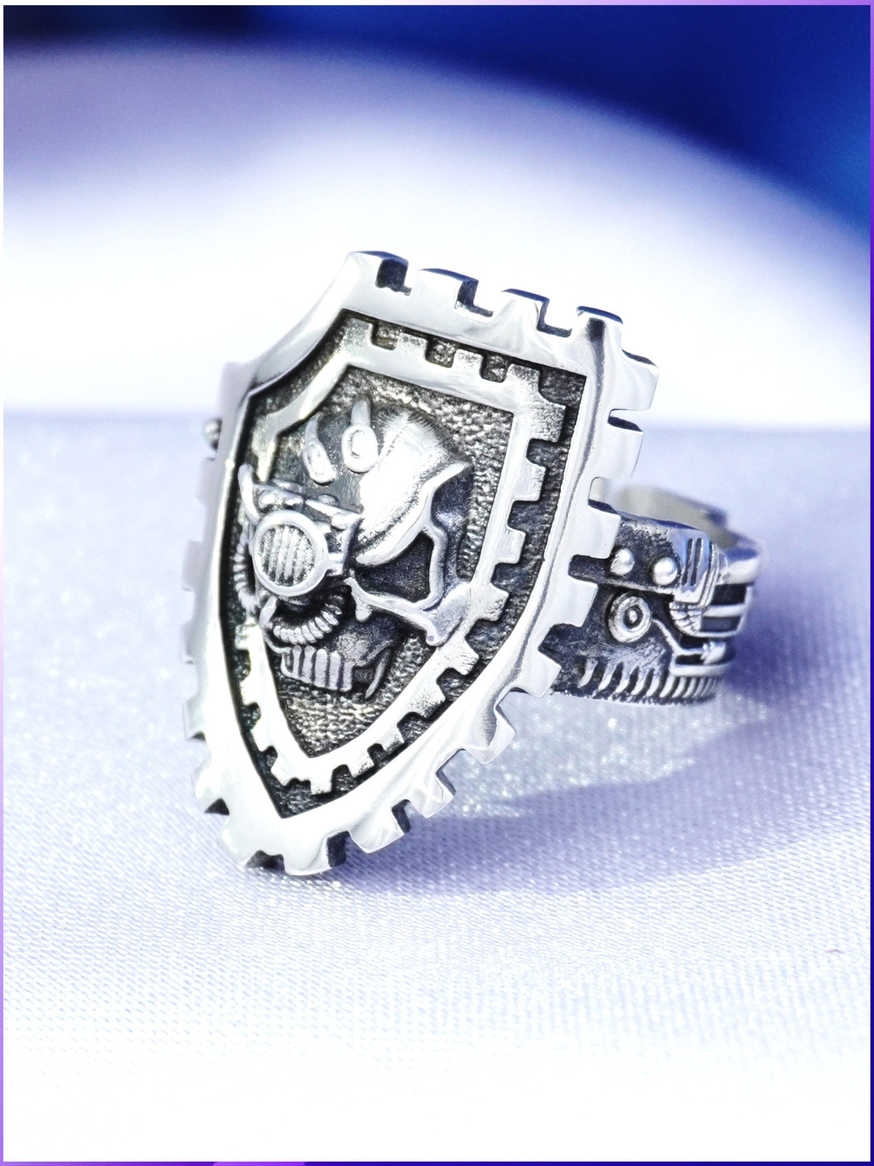 Кольцо Adeptus Mechanicus из серебра - Символ Кузницы Марса