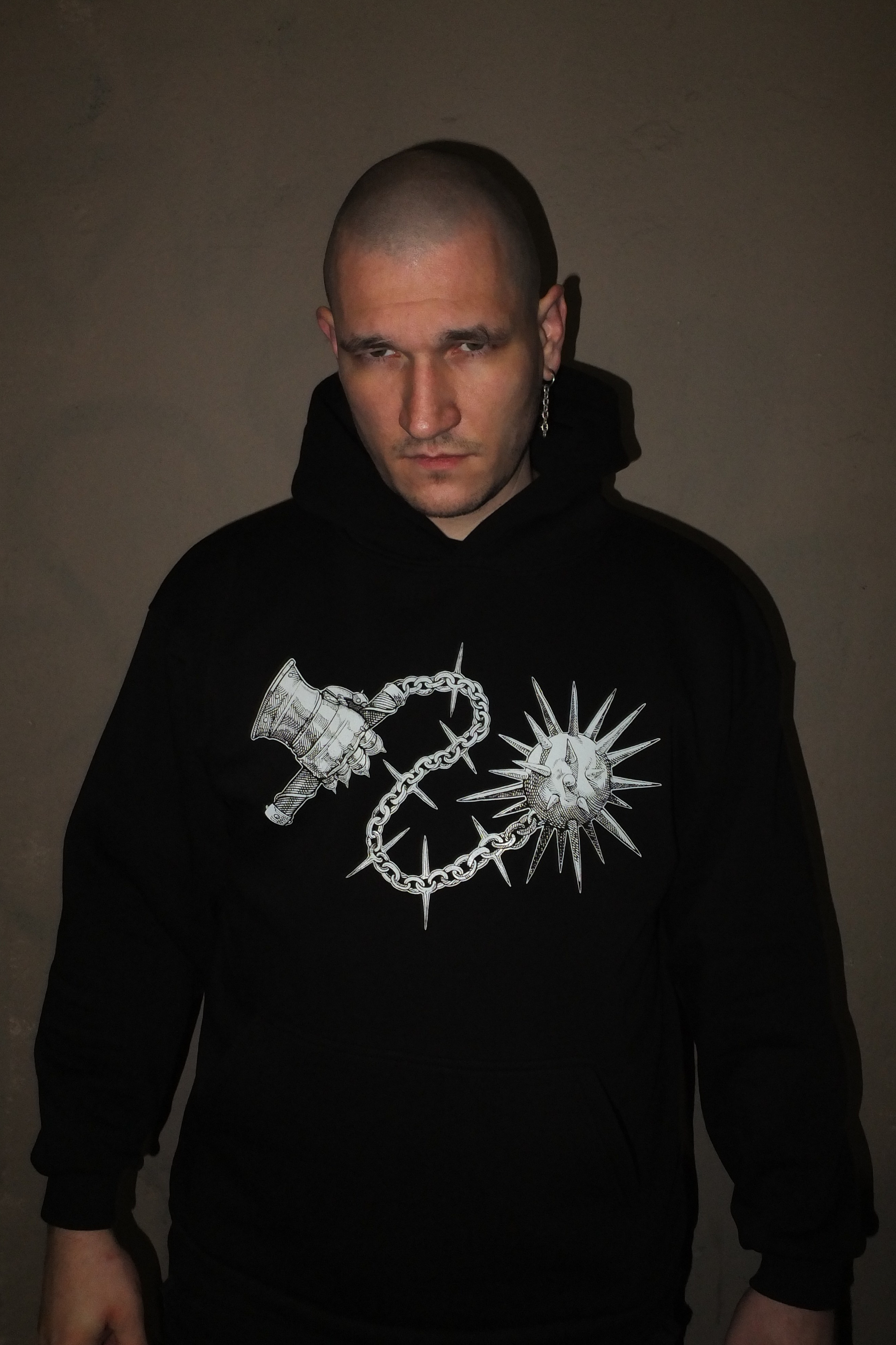 Мерч. Фотограф Александр Никитин. Съёмка в доспехах. Санкт-Петербург. nikitin_photo