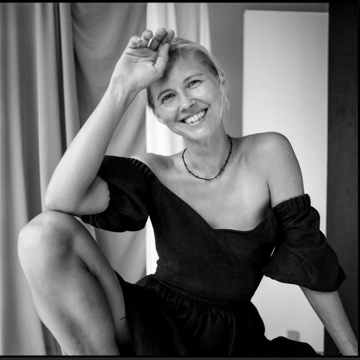 Контакты. Репортажный и постановочный Наталья Санникова