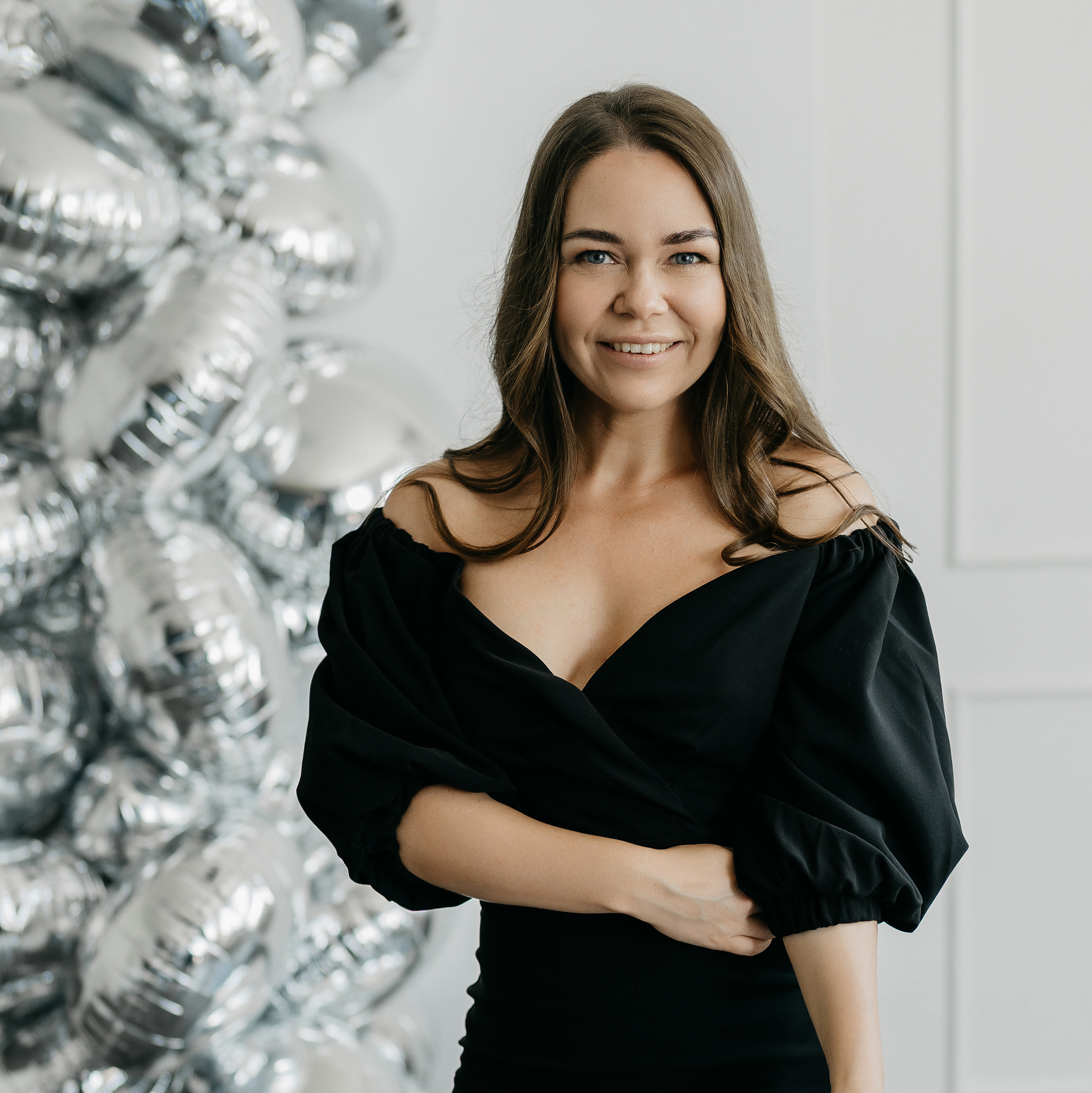 Контакты. Свадебный и семейный фотограф Юлия Грибанова +7 909-133-66-33