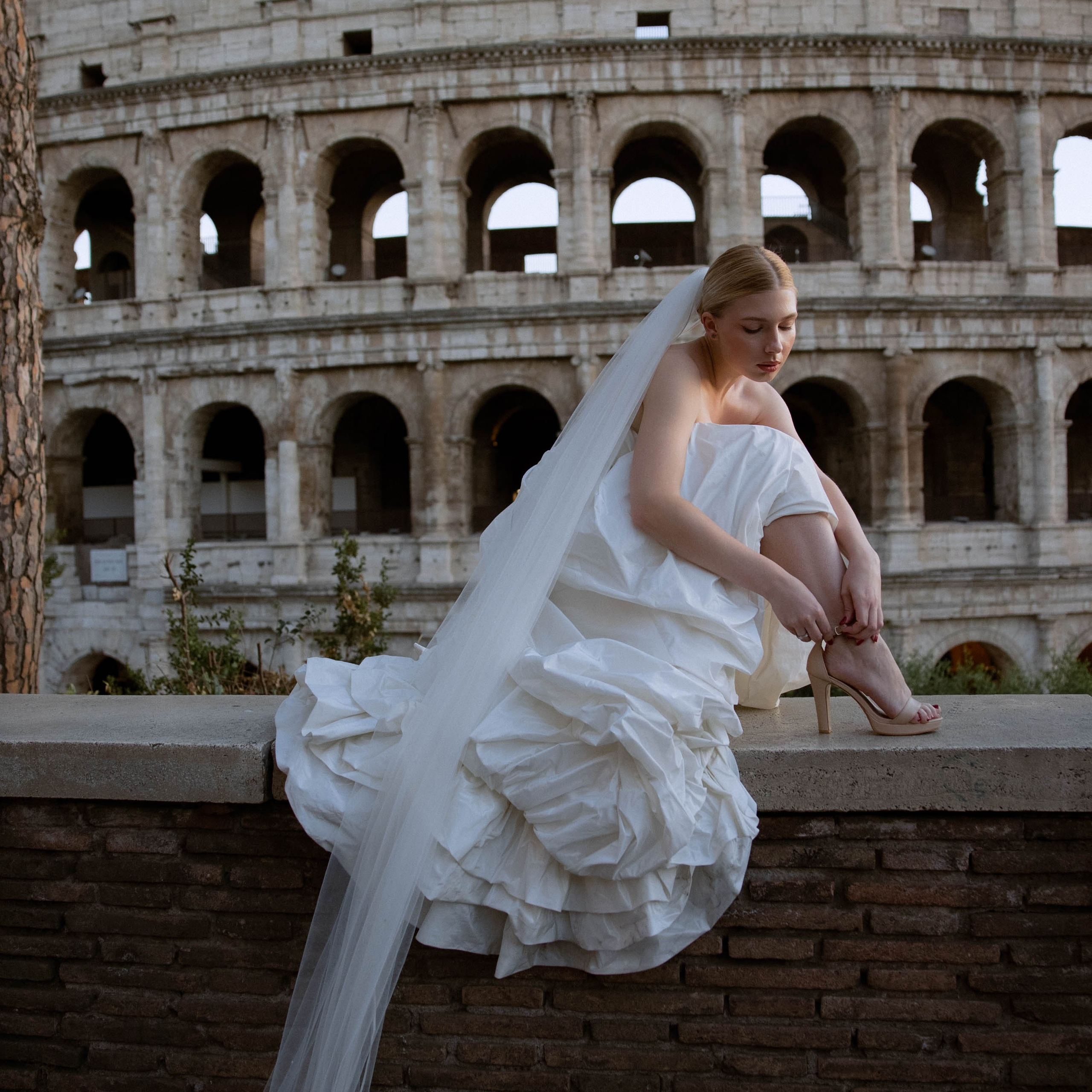 Price. Galina and Nikita Bykovets, a wedding photographer and videographer duo in Germany