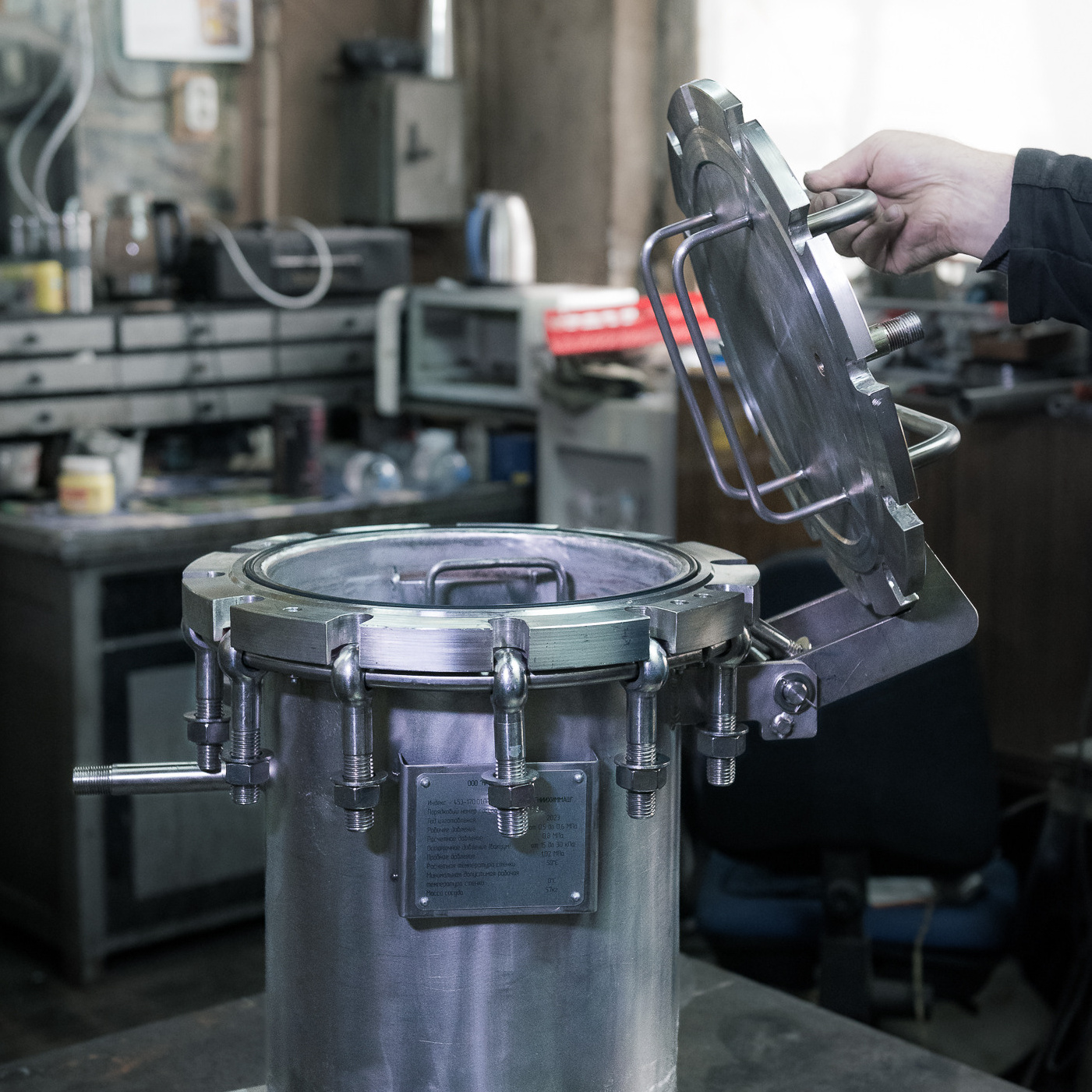 Изготовлена установка для испытаний образцов. ПЕТЕРБУРГНИИХИММАШ разрабатывает и изготавливает оборудование