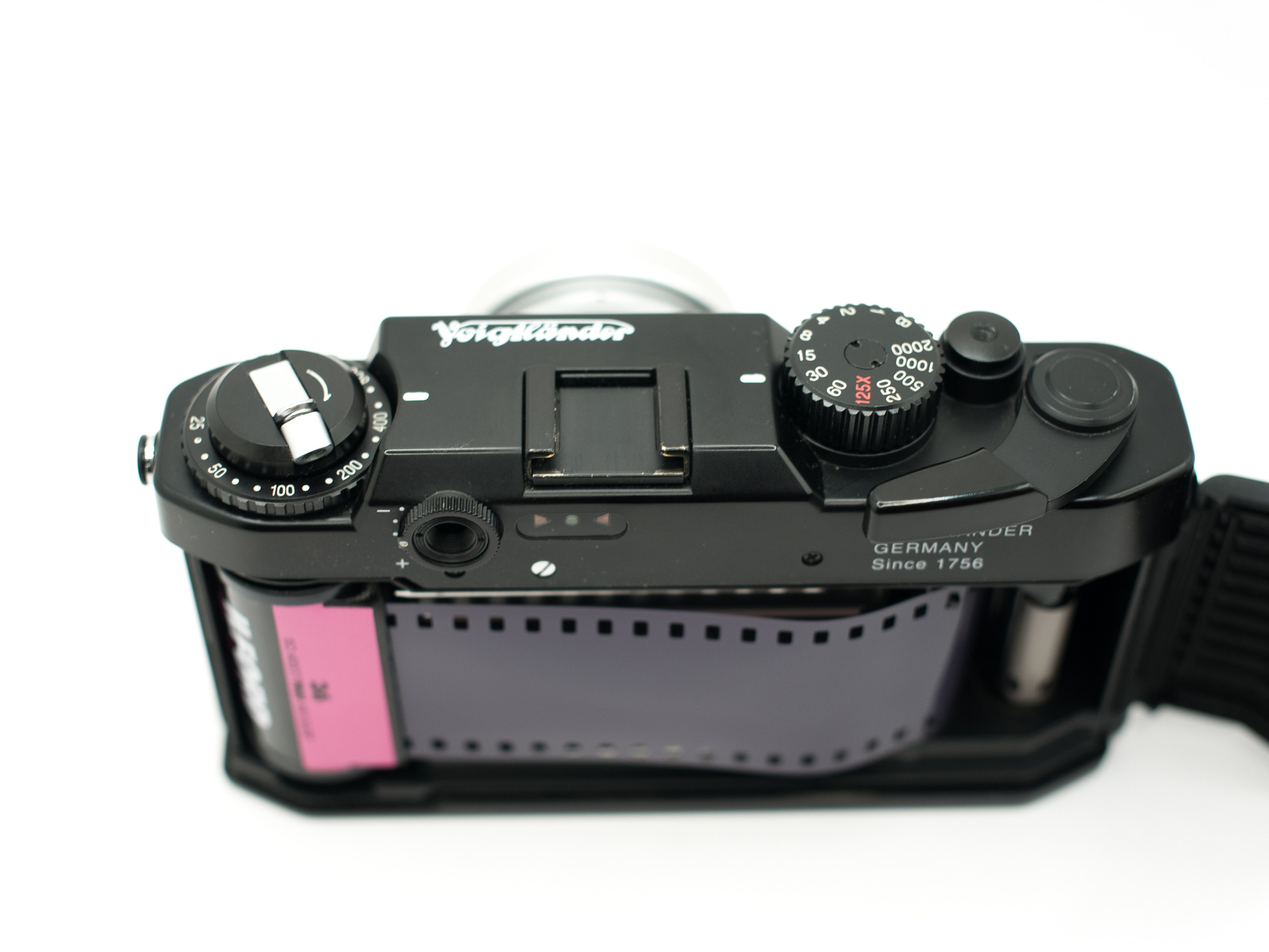 Обзор фотоаппарата Voigtlander BESSA-T. Мои первые впечатления