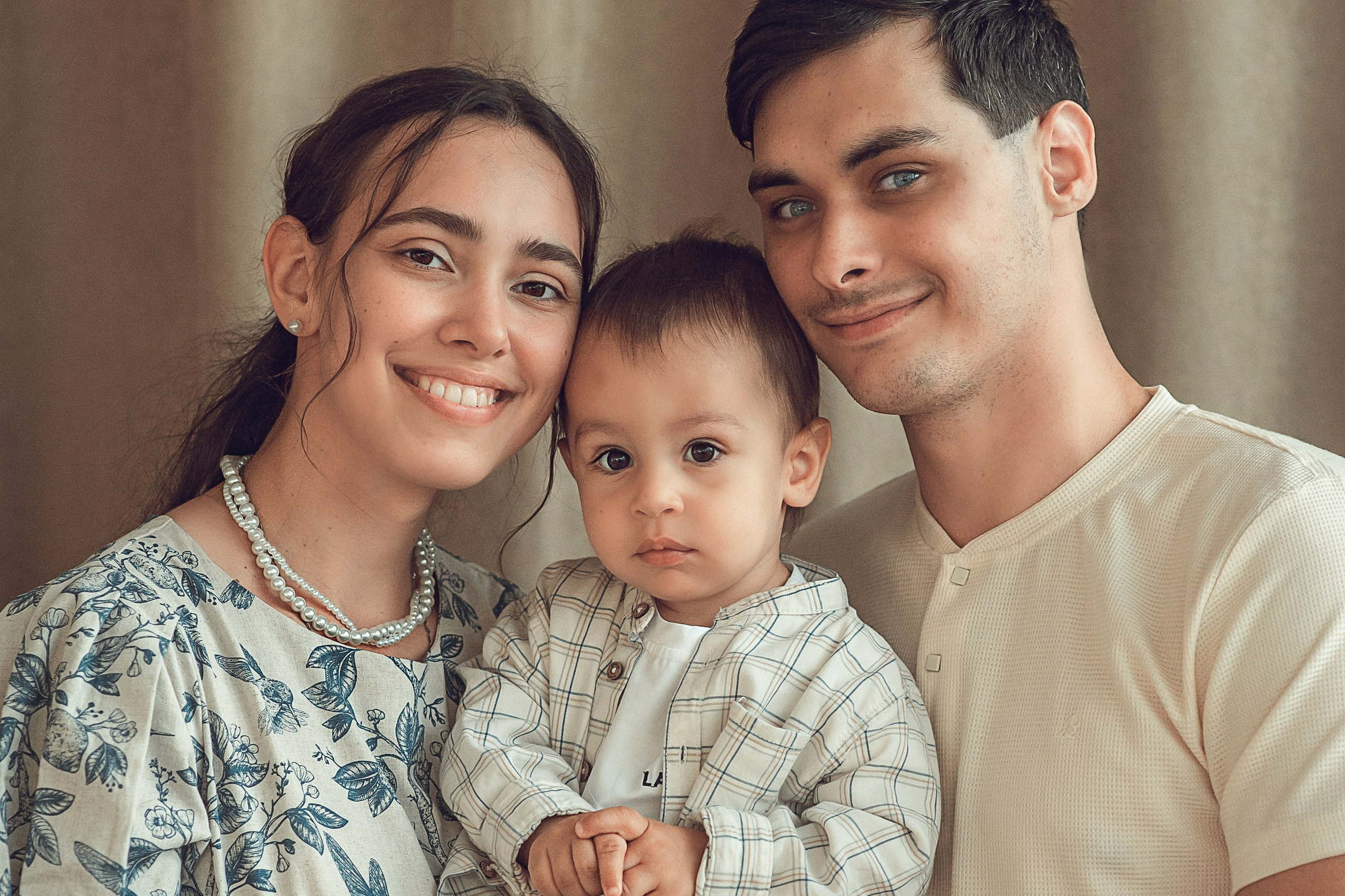 Семейная съёмка в Саратове: несколько поколений (1). Фотограф на крещение в Саратове Марина Грушина