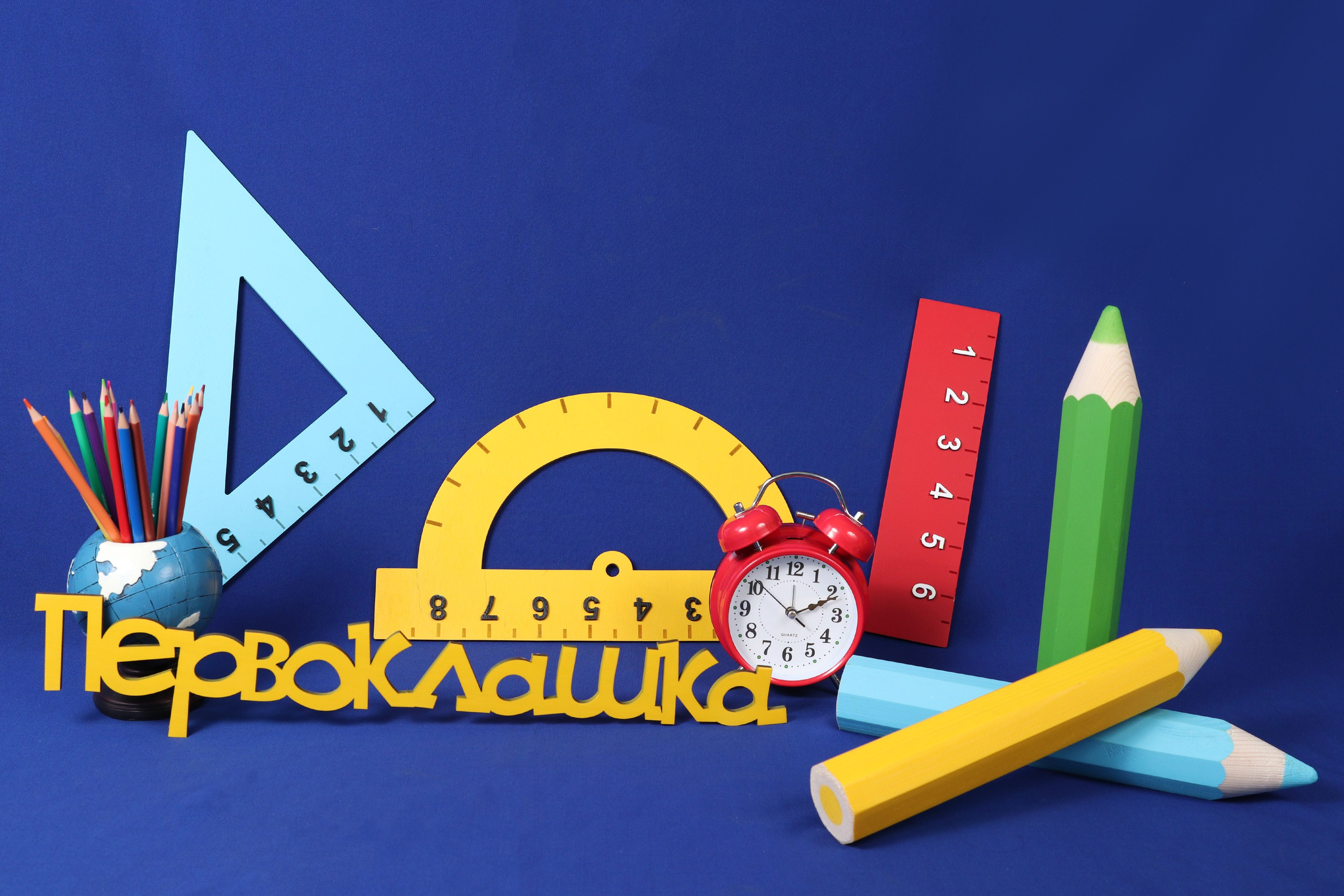 Стильные, современные фотокниги для школьников Алматы. Детский фотограф в Алматы, виньетки, выпускной альбом Алматы