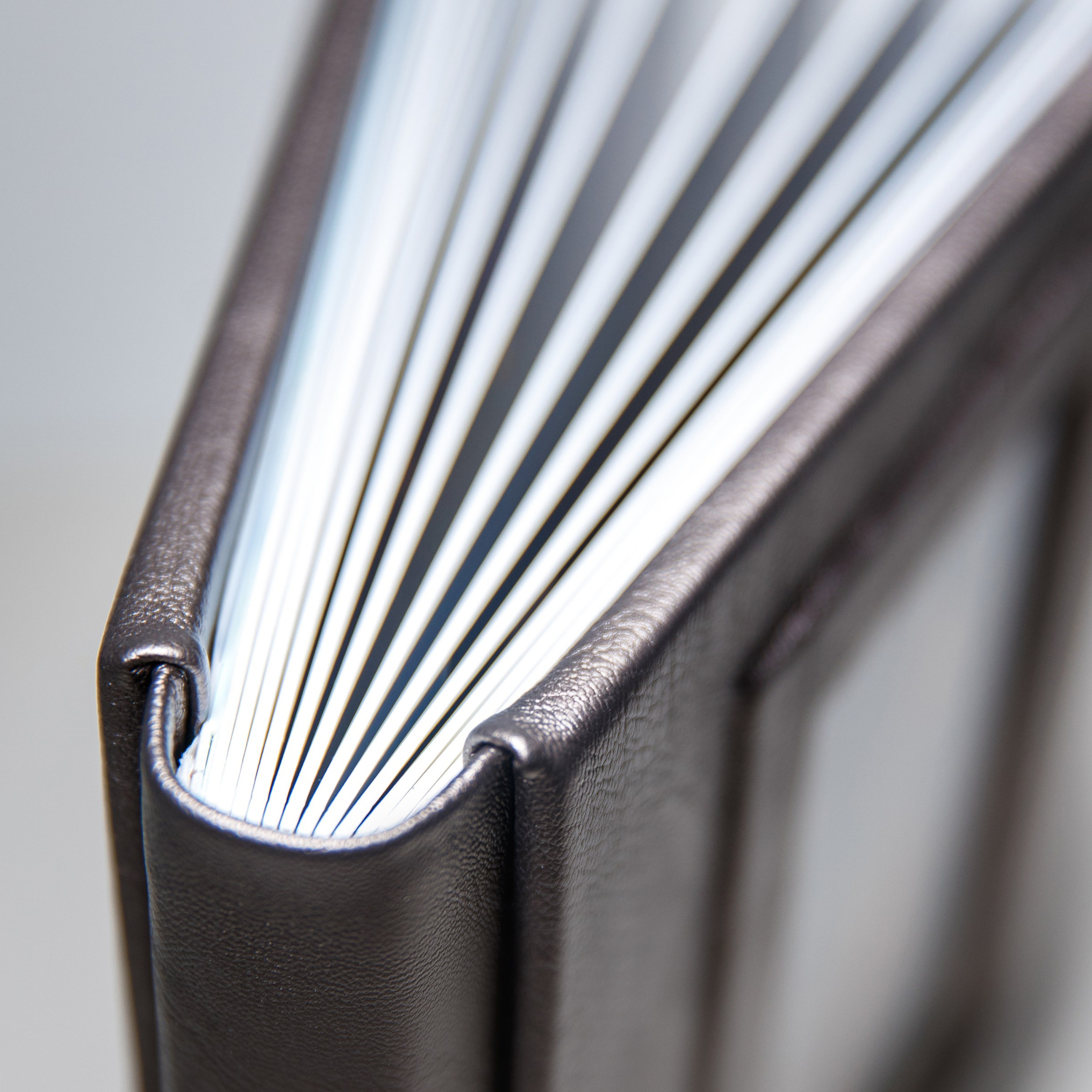 Наши продукты. SkorikBooks — Мастерская премиальных фотокниг ручной работы