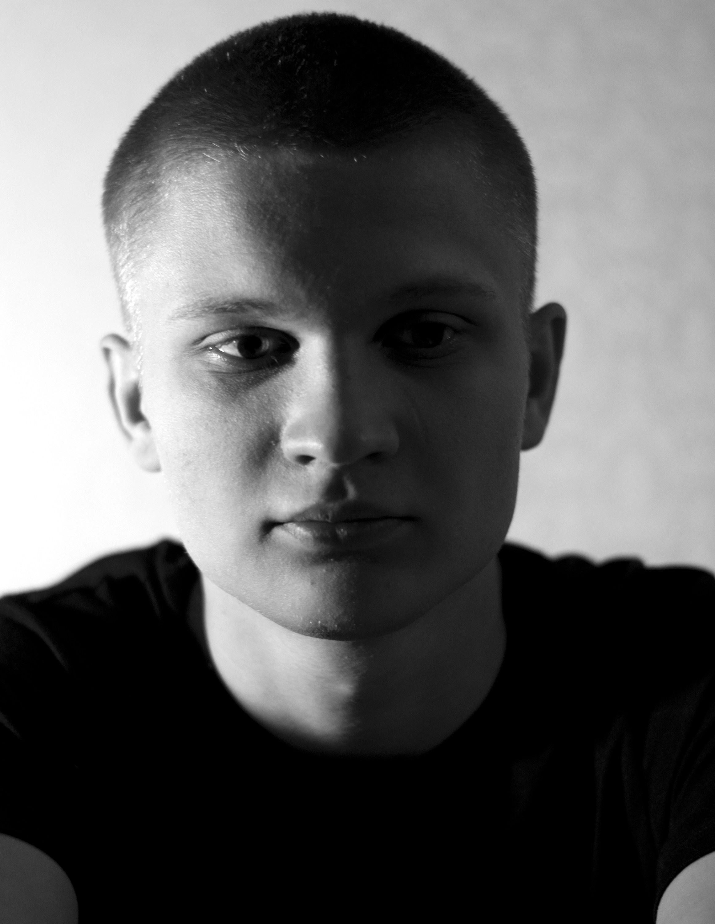 Выставка Драматургия героя