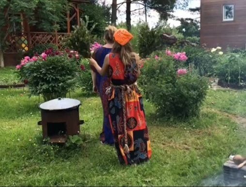 Празднования дня летнего солнцестояния