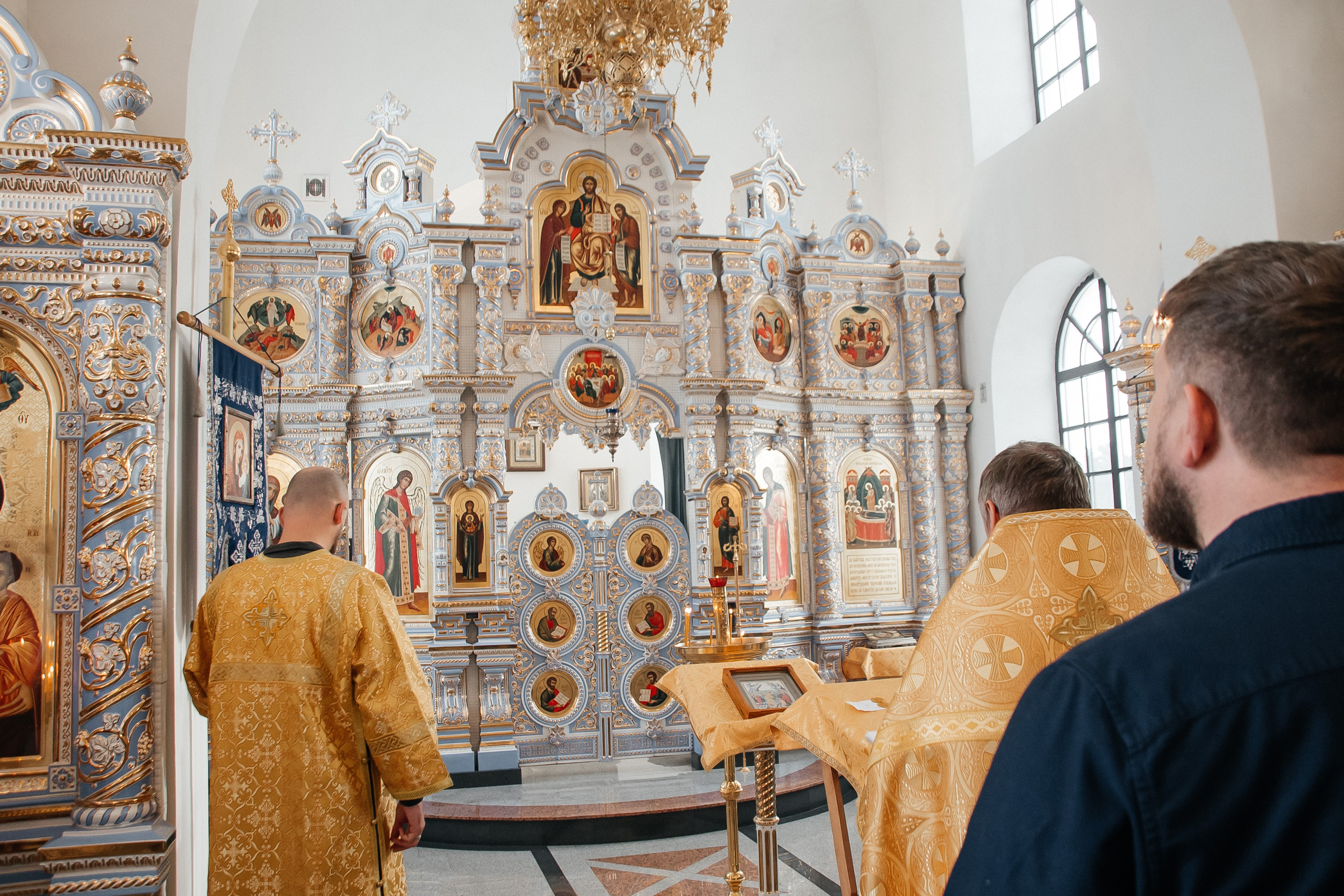 Фотосъемка крещения: волшебство таинства на снимках. Свадебный и семейный фотограф Барнаул Новоалтайск