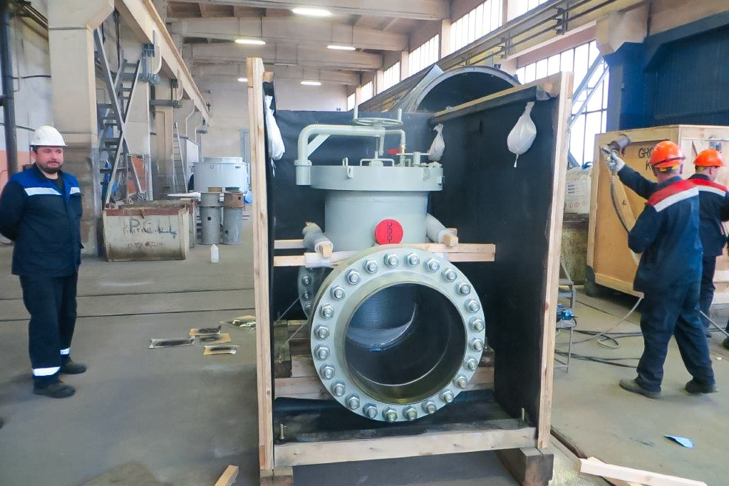 Фильтры-тройники ФТБ-600 для КТК. ПЕТЕРБУРГНИИХИММАШ разрабатывает и изготавливает оборудование