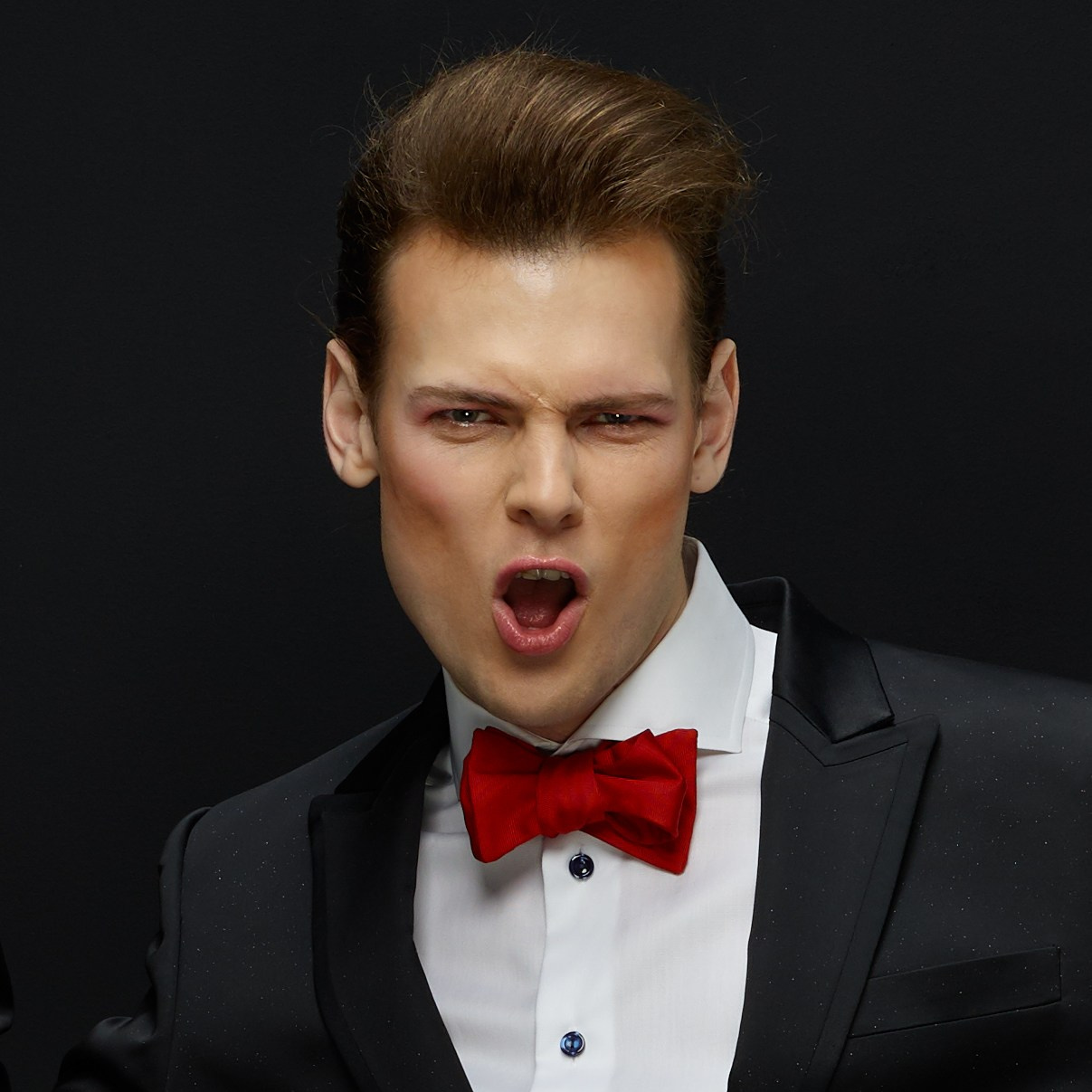 Проект «Ihmiselämän Nukke» (Кукла Человеческой Жизни). Креативный продюсер, фотограф, режиссёр Але Мааранен (Ale Määranen)