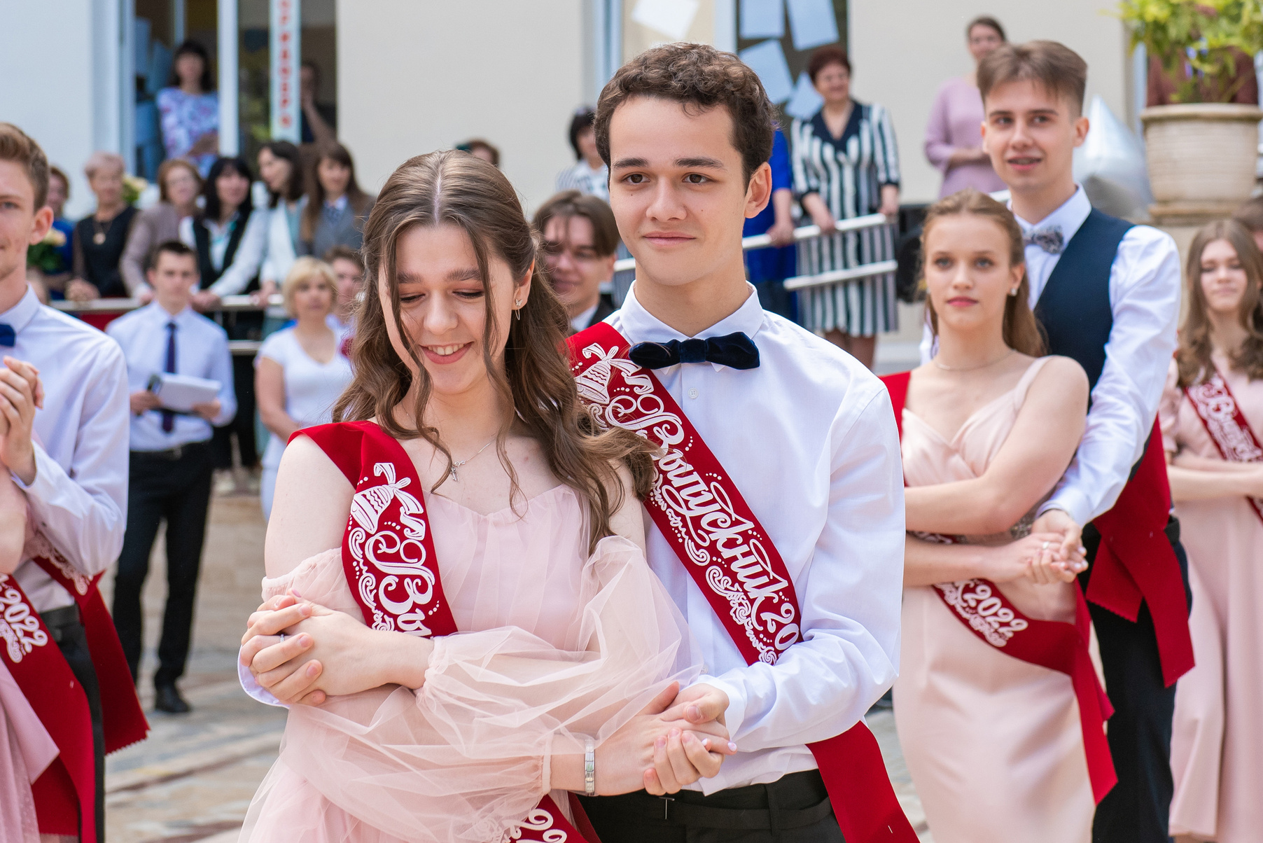 9-11 классы. Выпускные альбомы в Сочи Сюткина Наталья