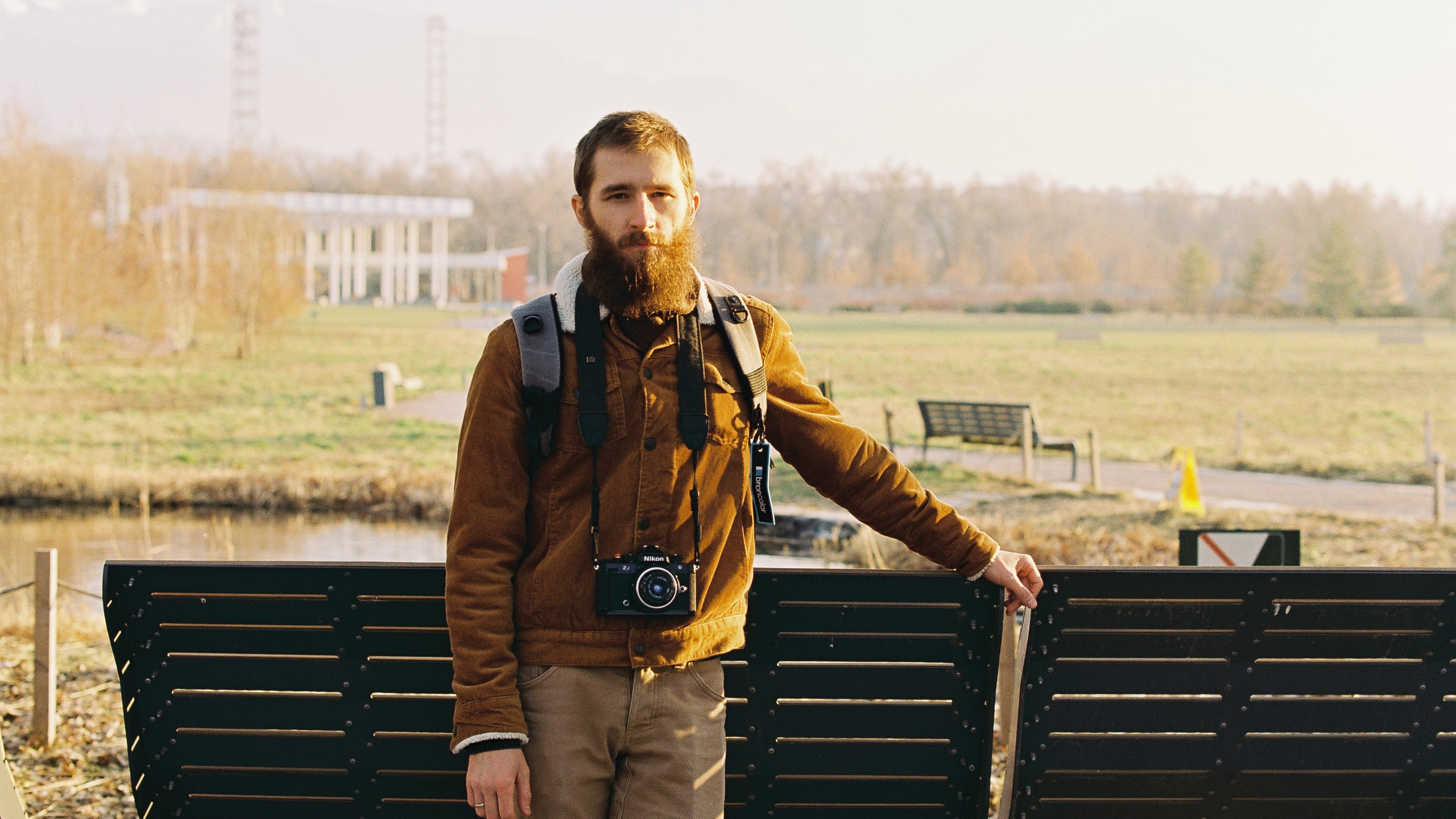 Сравнение пленочной симуляции Nikon ZF и фотопленки. Фотограф в Алматы Артемий Матюнин