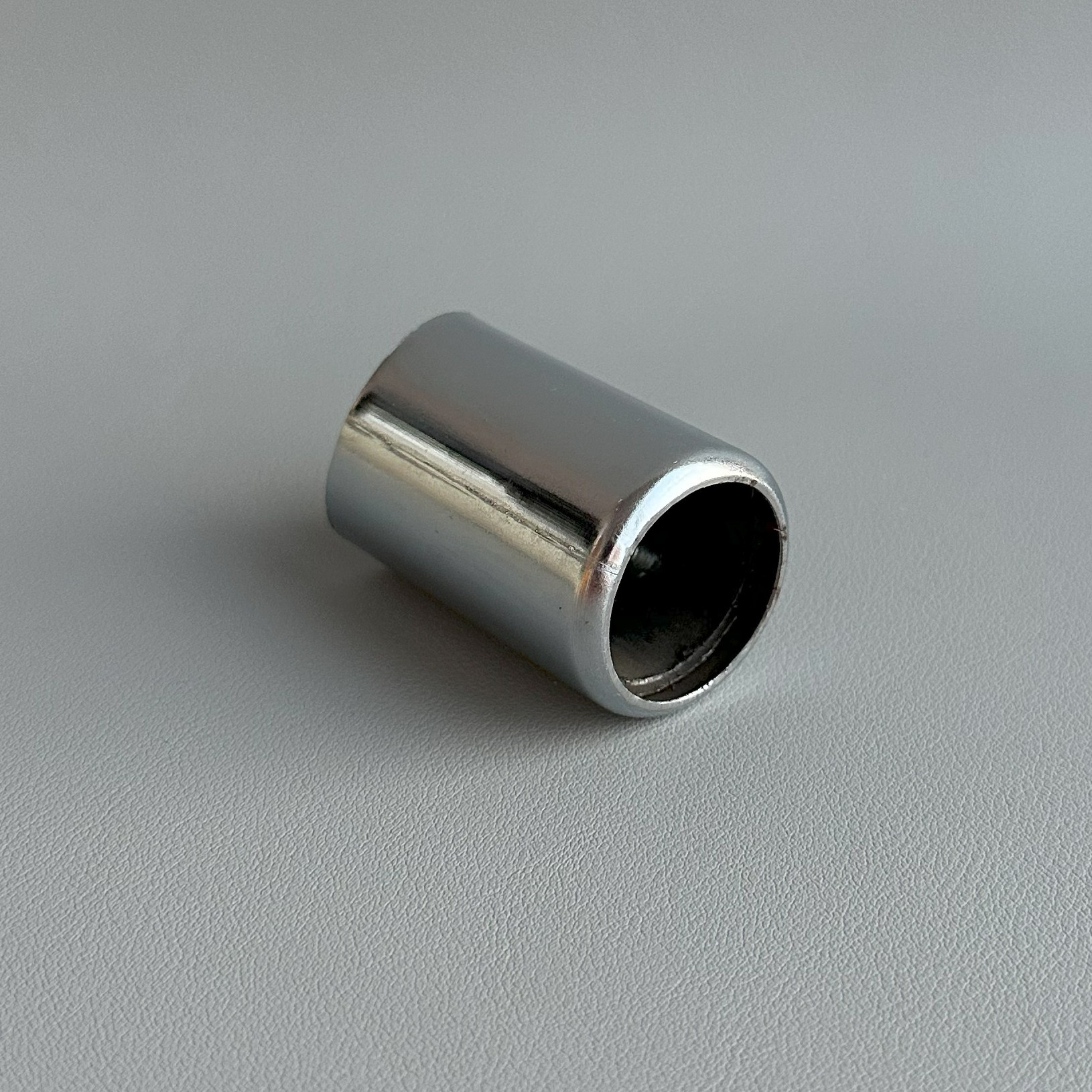 Свое оборудование. Торговое оборудование Новосибирск ПФ ТТС. Производственная фирма ТехноТоргСервис