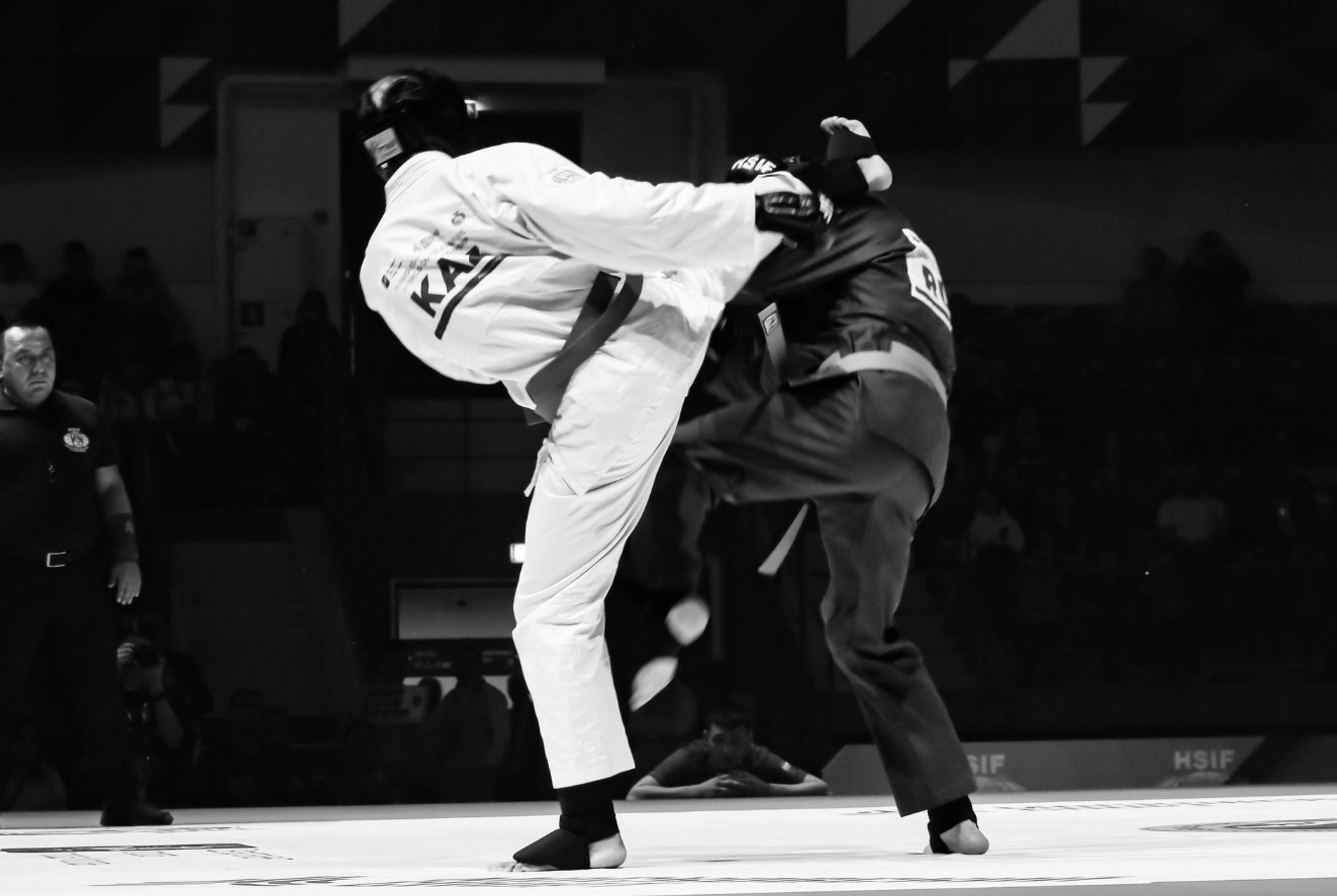 Фотобанк. «Спорт через объектив: история в каждом снимке!»