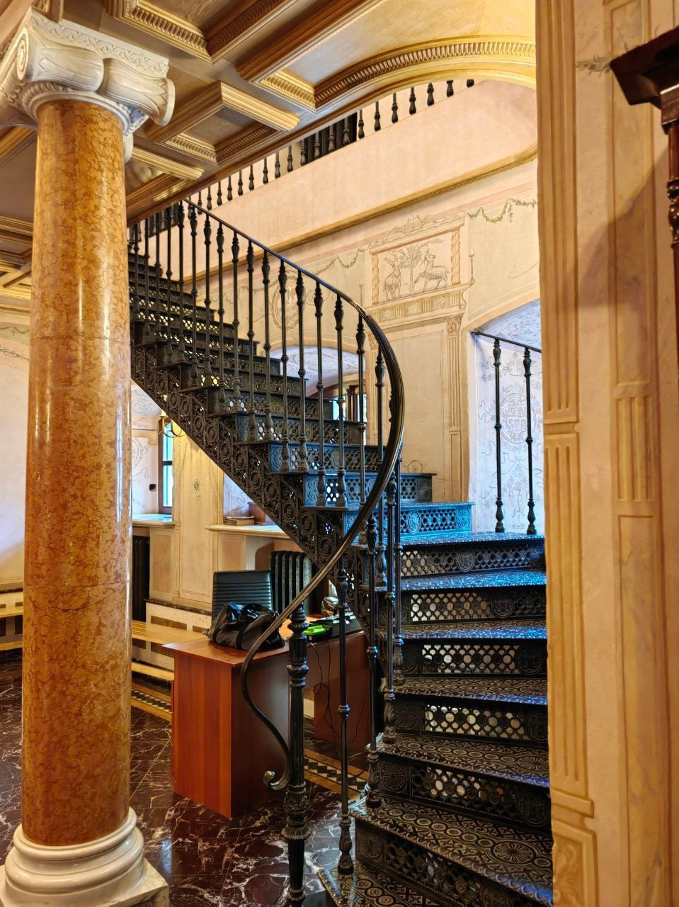 Храм Антипы Пергамского в Москве. Фотограф и искусствовед в Туле и Санкт-Петербурге Нелли Некрасова