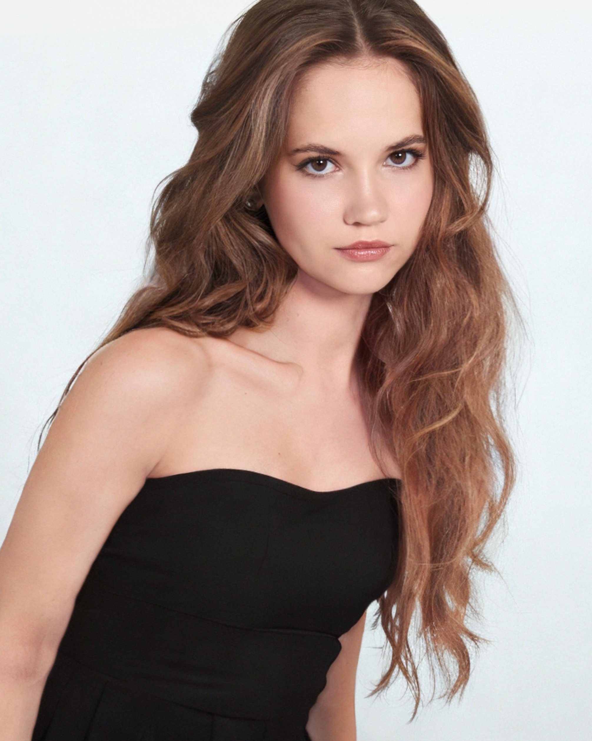 MODELS. MONSTERA MODELS