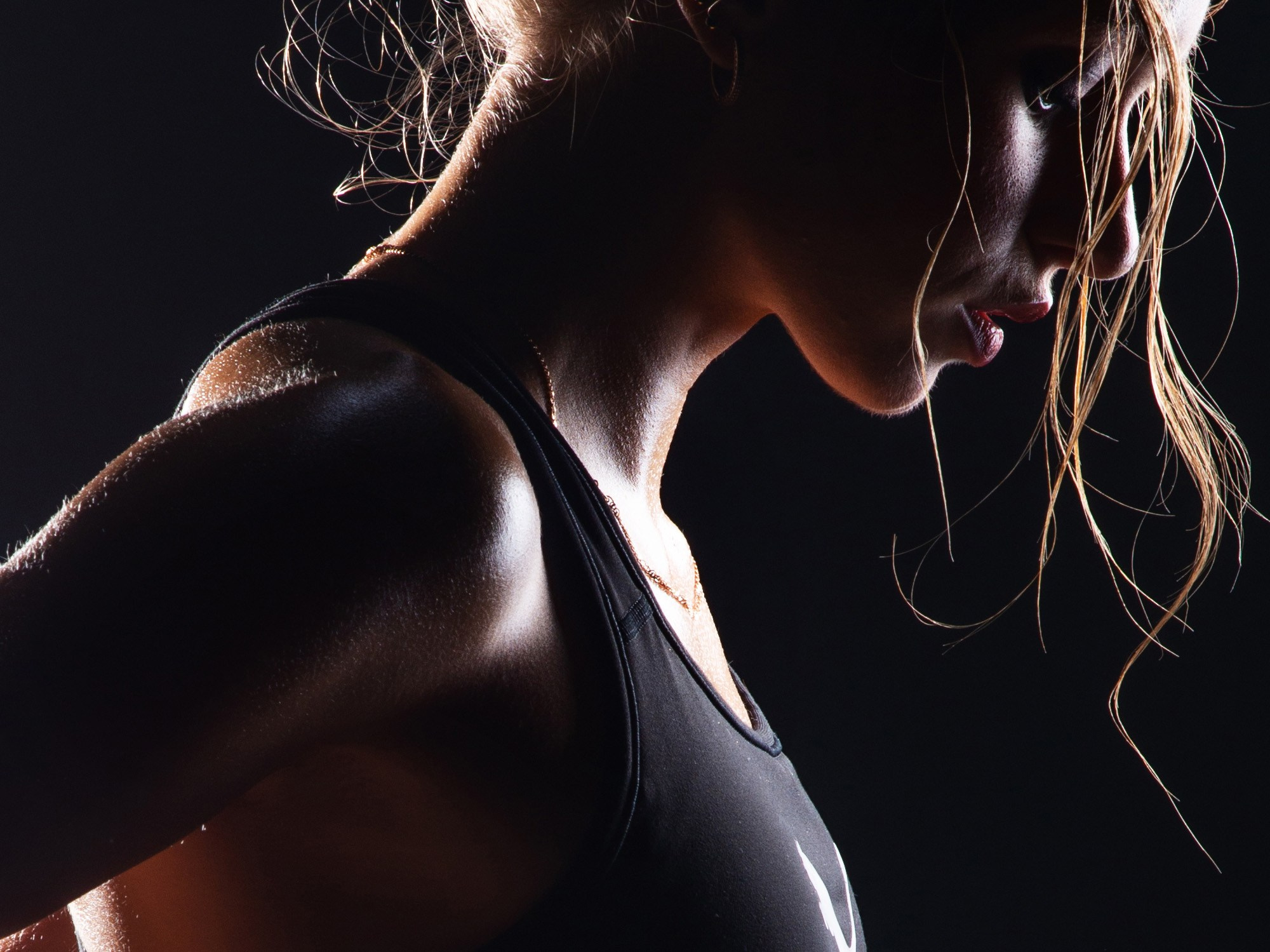 Студийный минимализм. Женский портрет. Свадебный и портретный фотограф в Омске Матвей Краузе