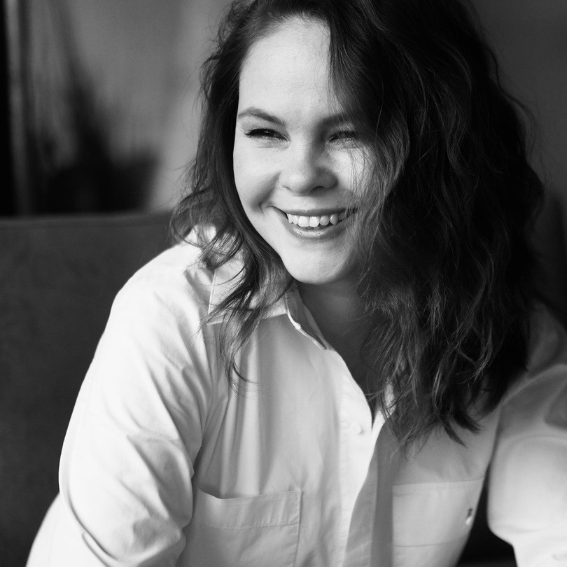 Контакты. Фотограф Москва Олеся Семенова