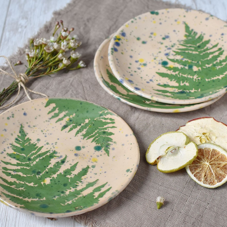 Что подарить на новый год? Уникальные идеи для подарков на 2025 год. Eventiss art agency| Художники и арт-услуги на мероприятие Москва и МО