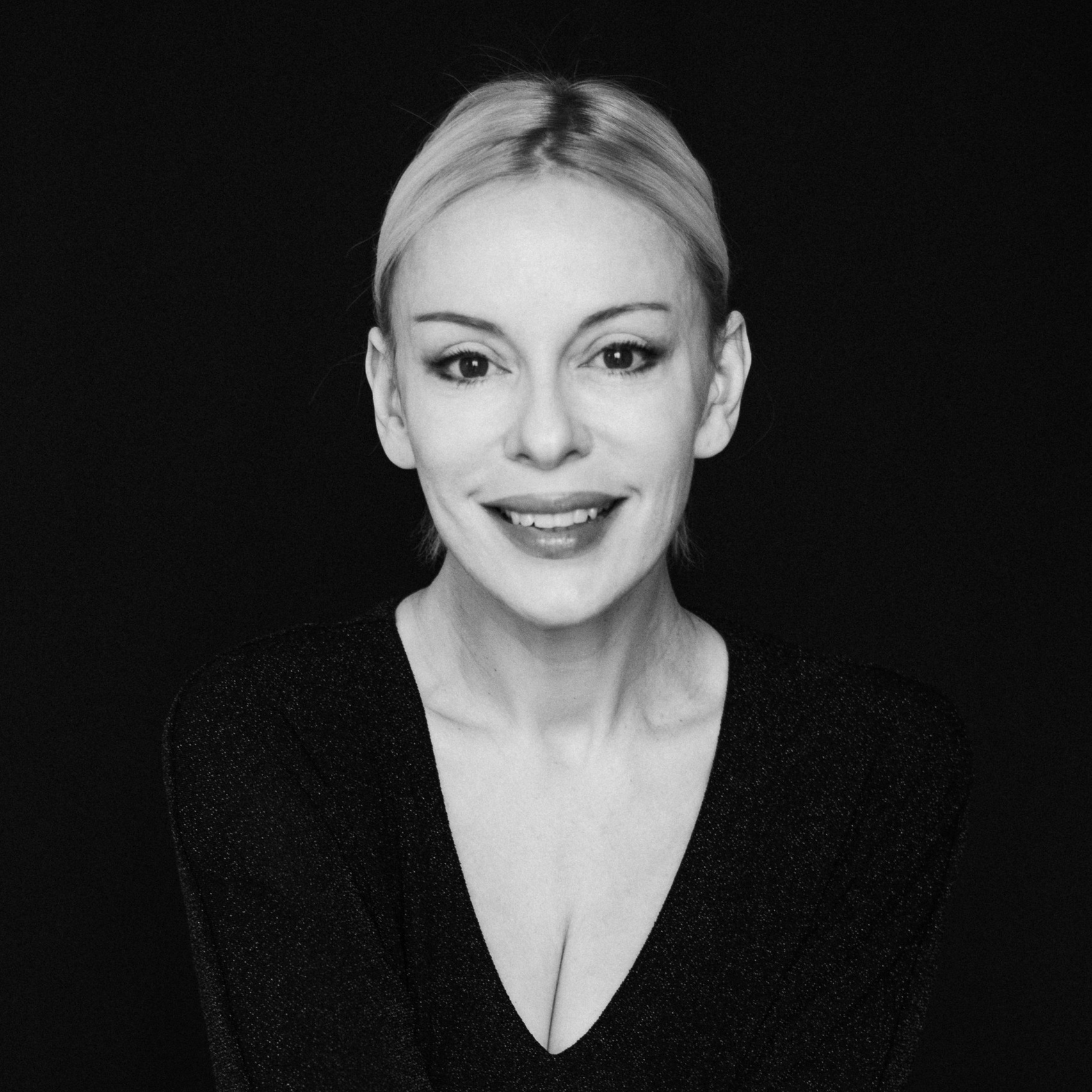 МОДЕЛЬНАЯ ШКОЛА. OBOLONKOVA MODEL PHOTO — Фотошкола I Модельная школа I Электросталь