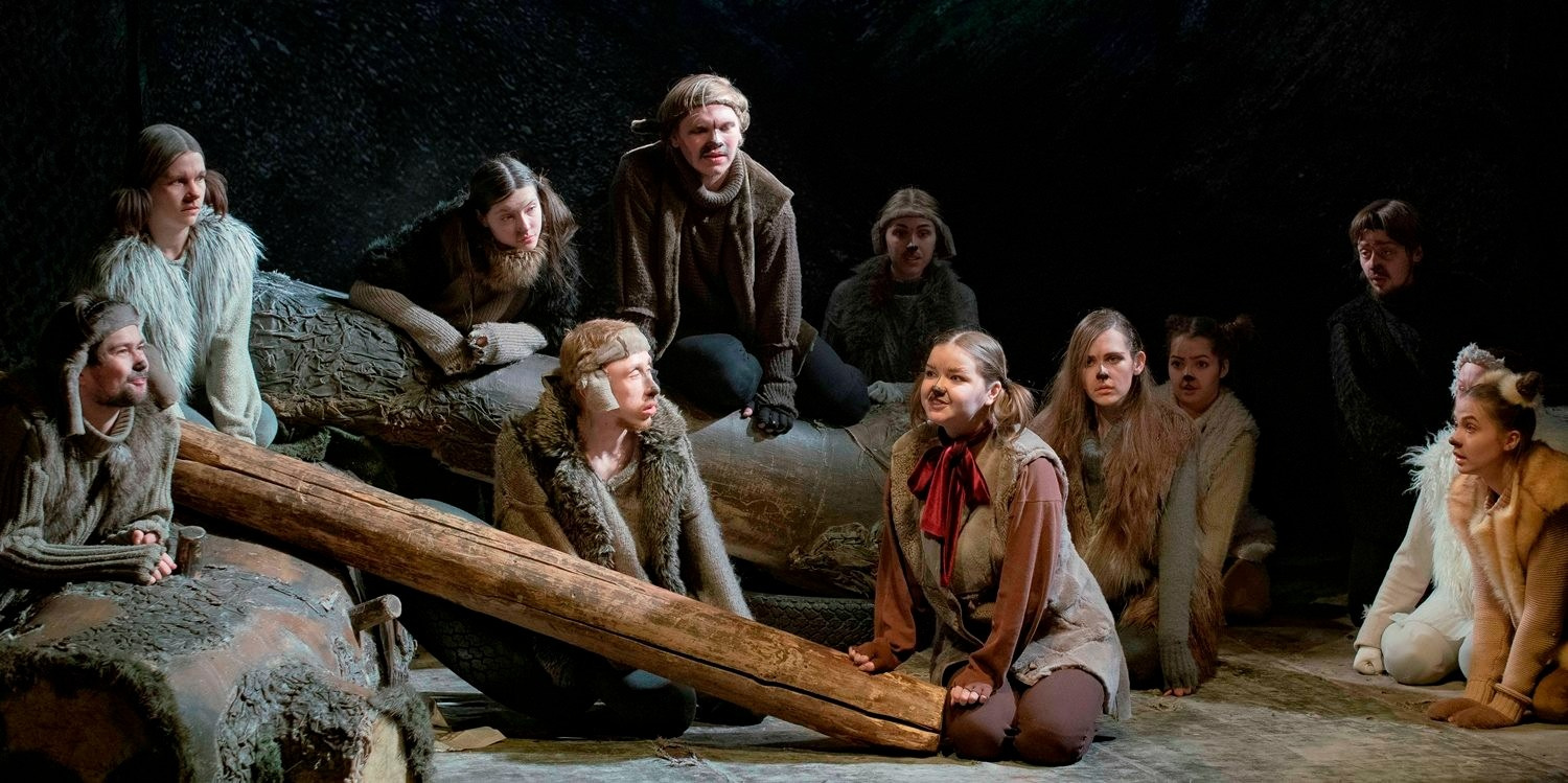 Премьера спектакля «Собаки» в пермском театре «У Моста». Журнал о самом особенном. Пермь и Пермский край