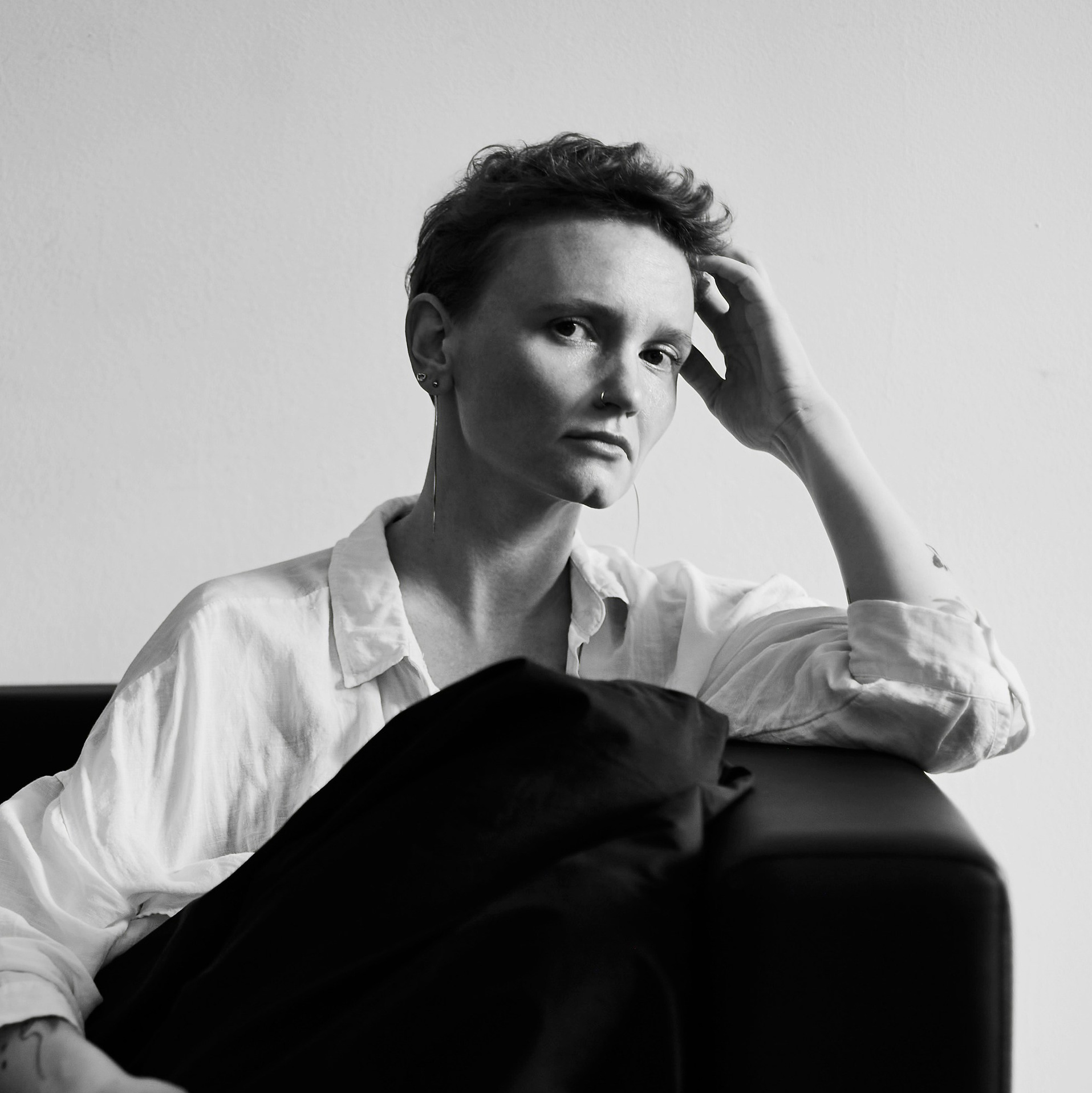 Contacts. Фотограф и видеограф Валерия Лисауске