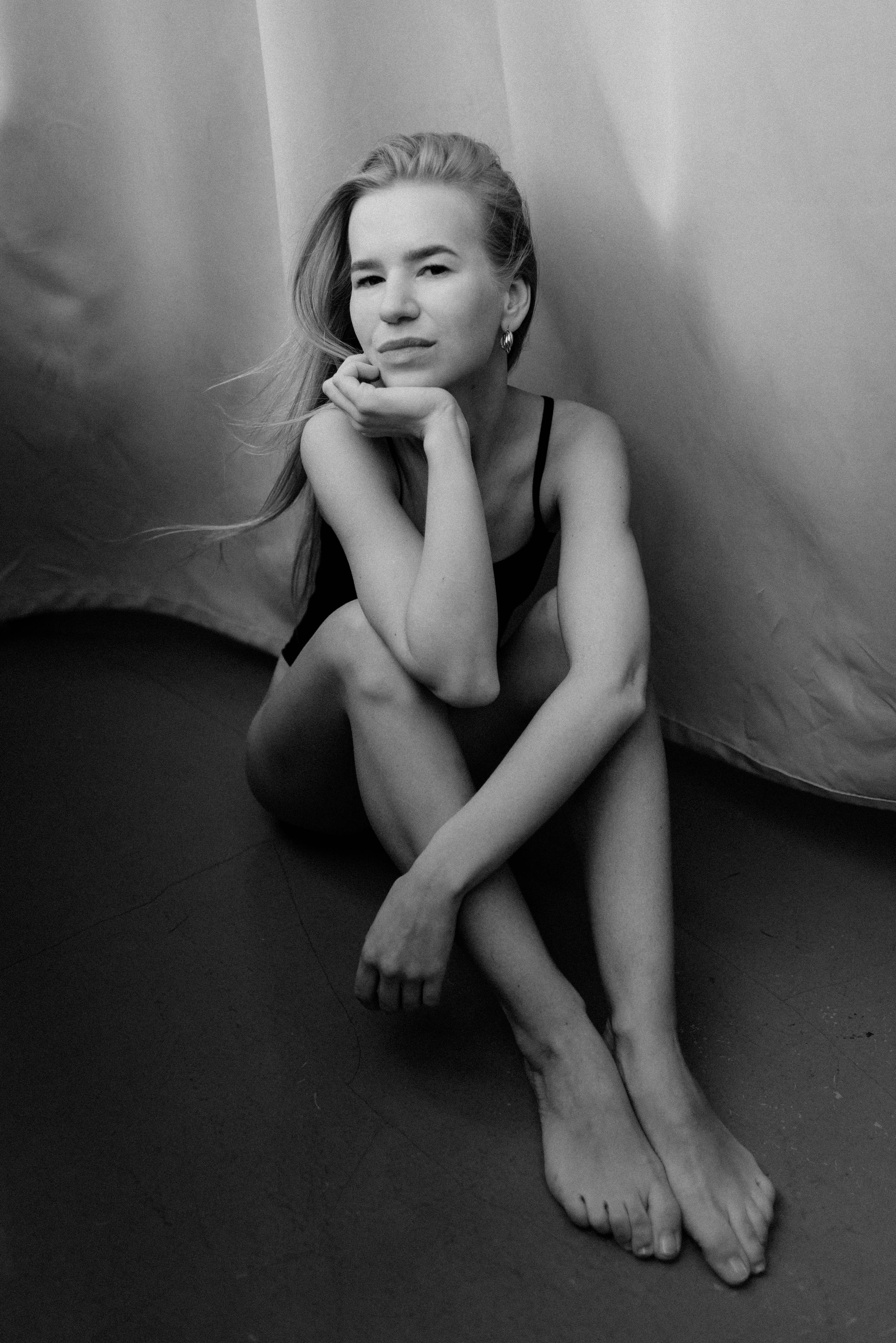 Минималистичные фотостудии Минска. Портретный фотограф в Минске Анна Волейко