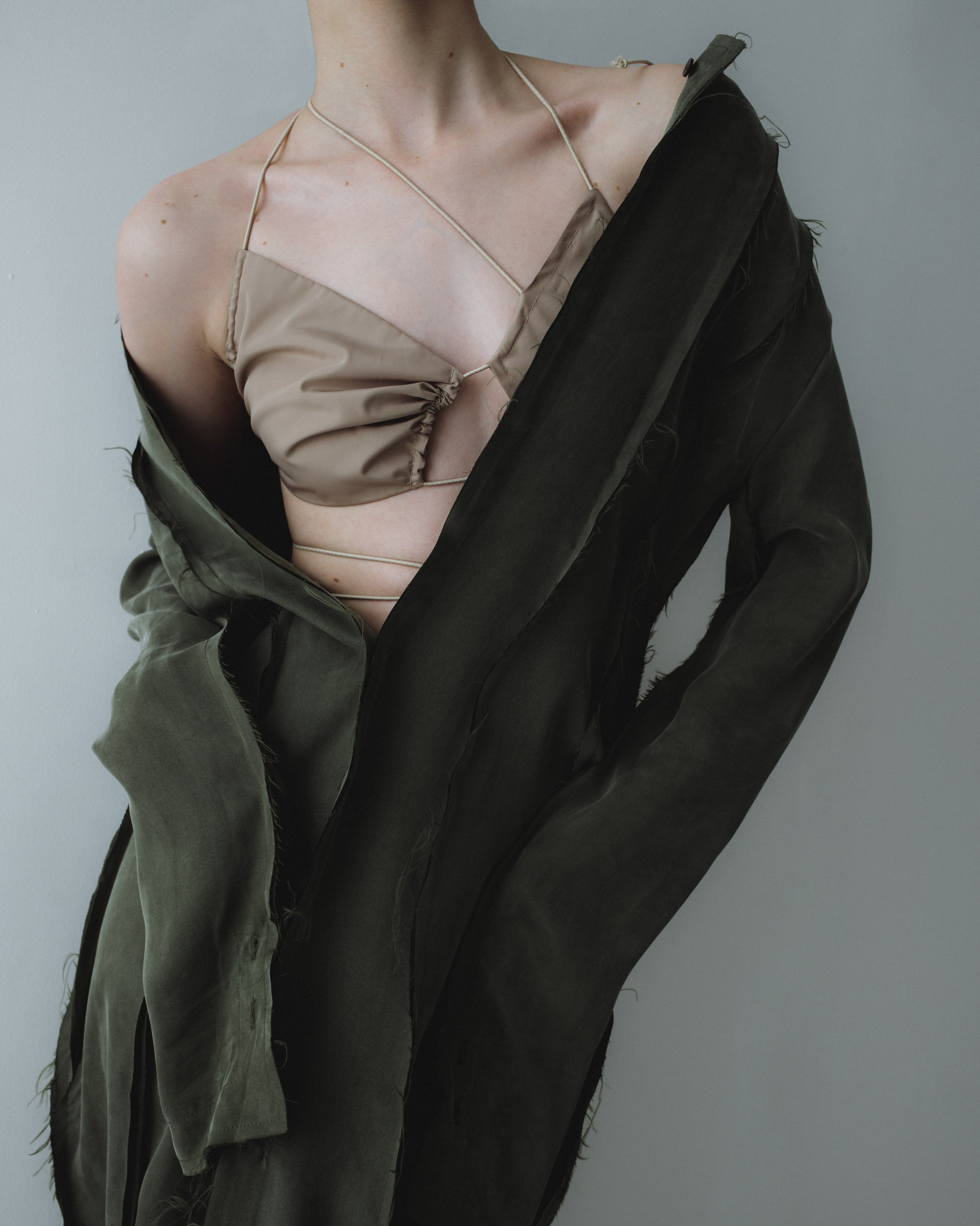 Фотограф в Москве и Сургуте Алла Лесовая. Снимаю каталог для брендов и индивидуальные портреты для людей