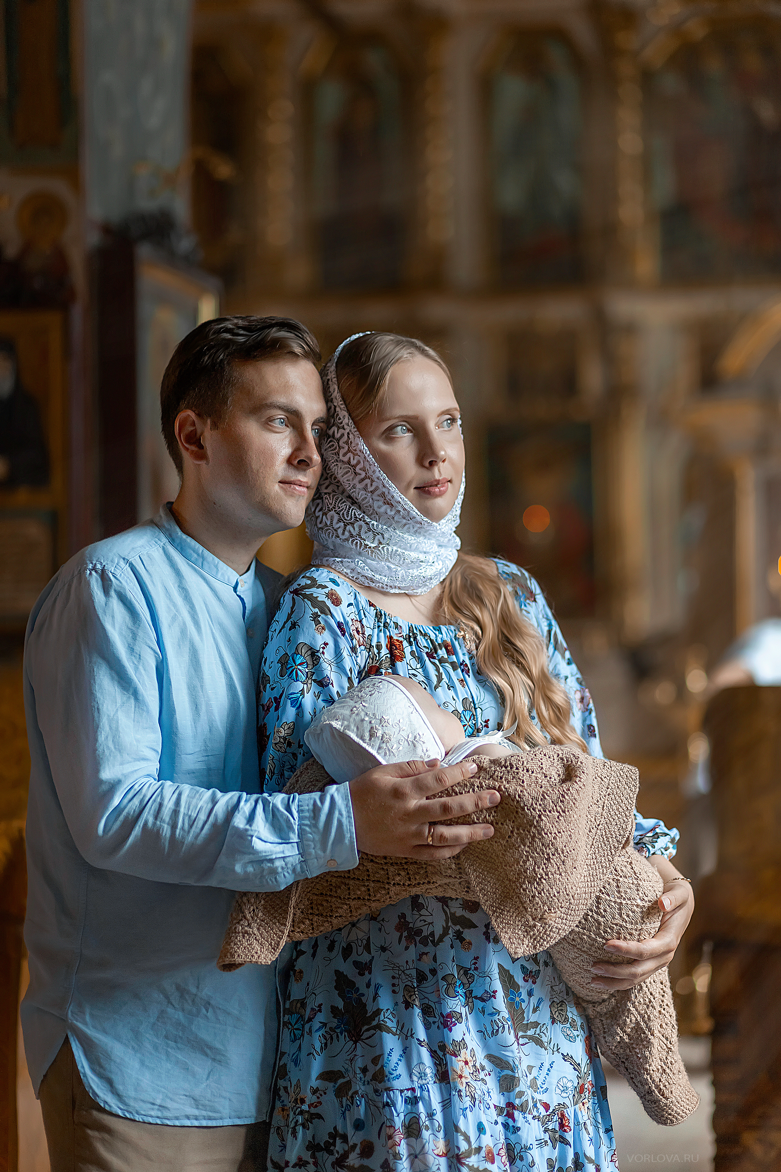 Фотосъемка крещения  в храме Рождества Пресвятой Богородицы в Крылатск. Детский и семейный фотограф в Москве Вера Орлова