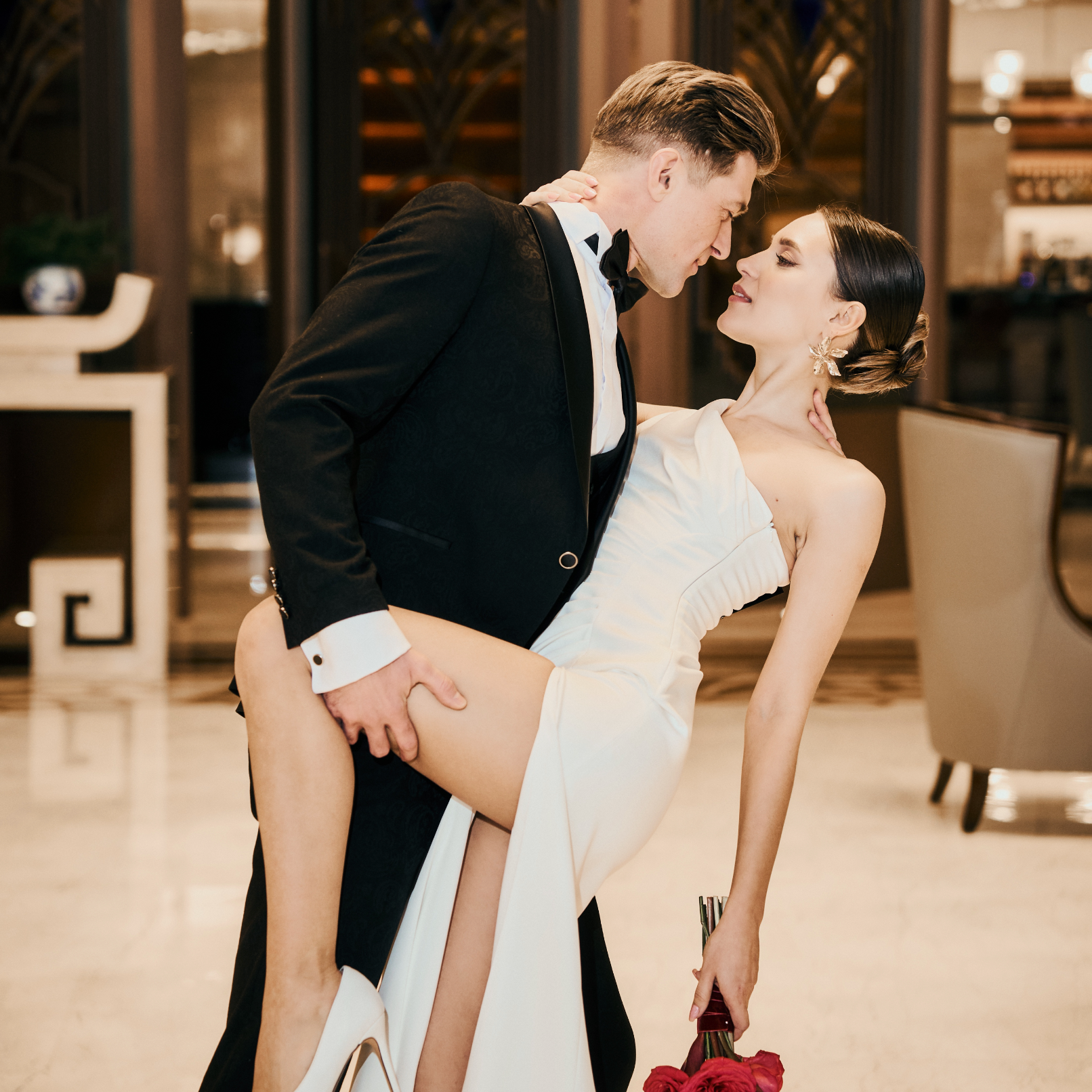 Фотосессия молодожёнов