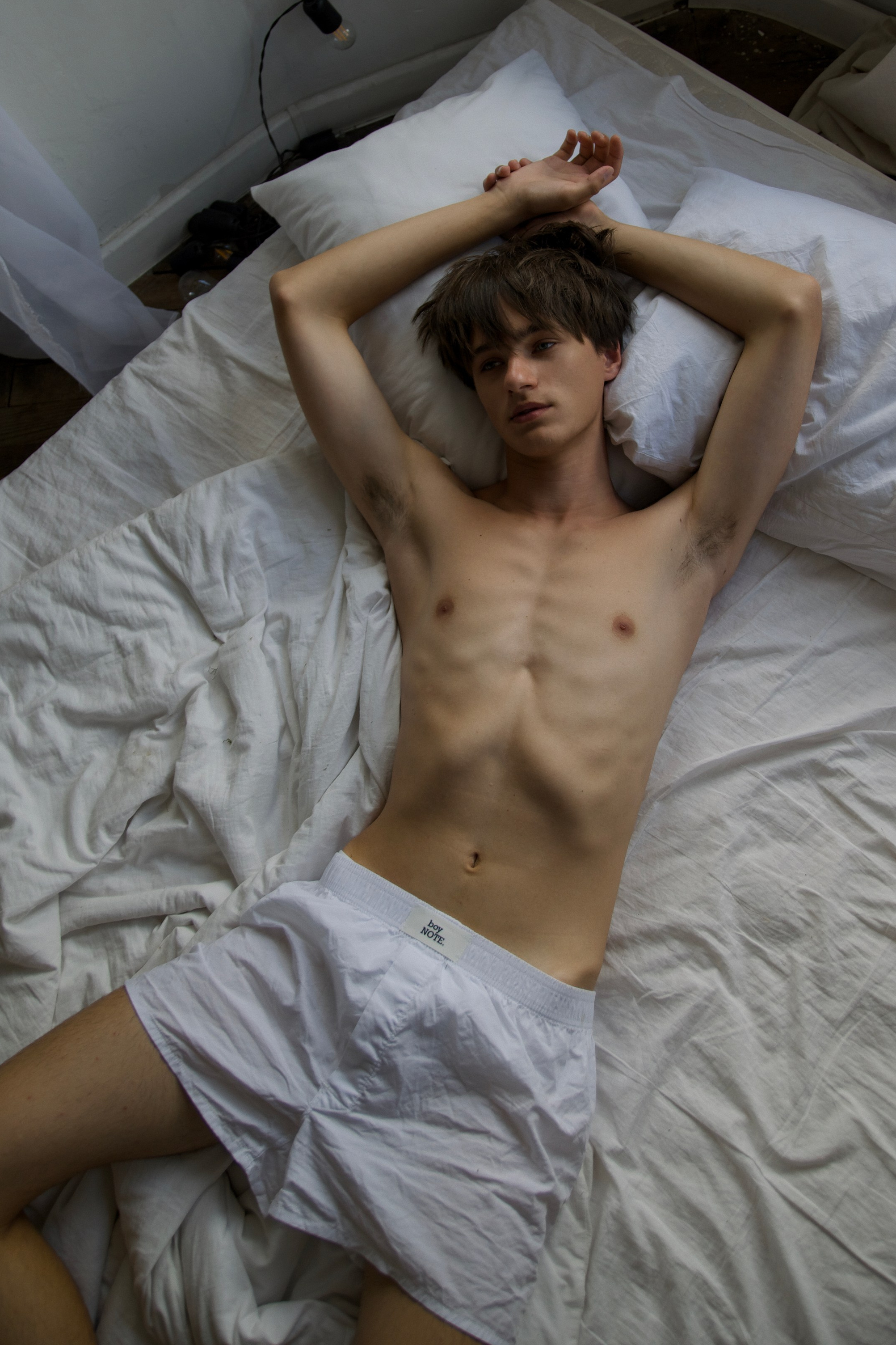 Boy NOTE. Дизайнерская мужская одежда, которую может носить Ваша девушка