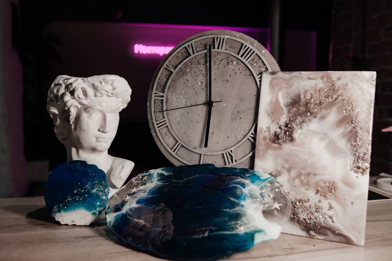 Парные мастер-классы по эпоксидной смоле в AROMALAGE Казань