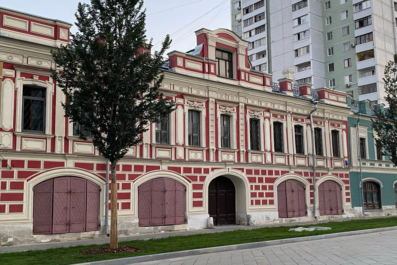 Марина Стеблянская - аттестованный экскурсовод по Москве. П&П — Полезное с Приятным. Фотоэкскурсии — Москва на память. Экскурсовод и фотограф в Москве. Увези столицу в своём альбоме!