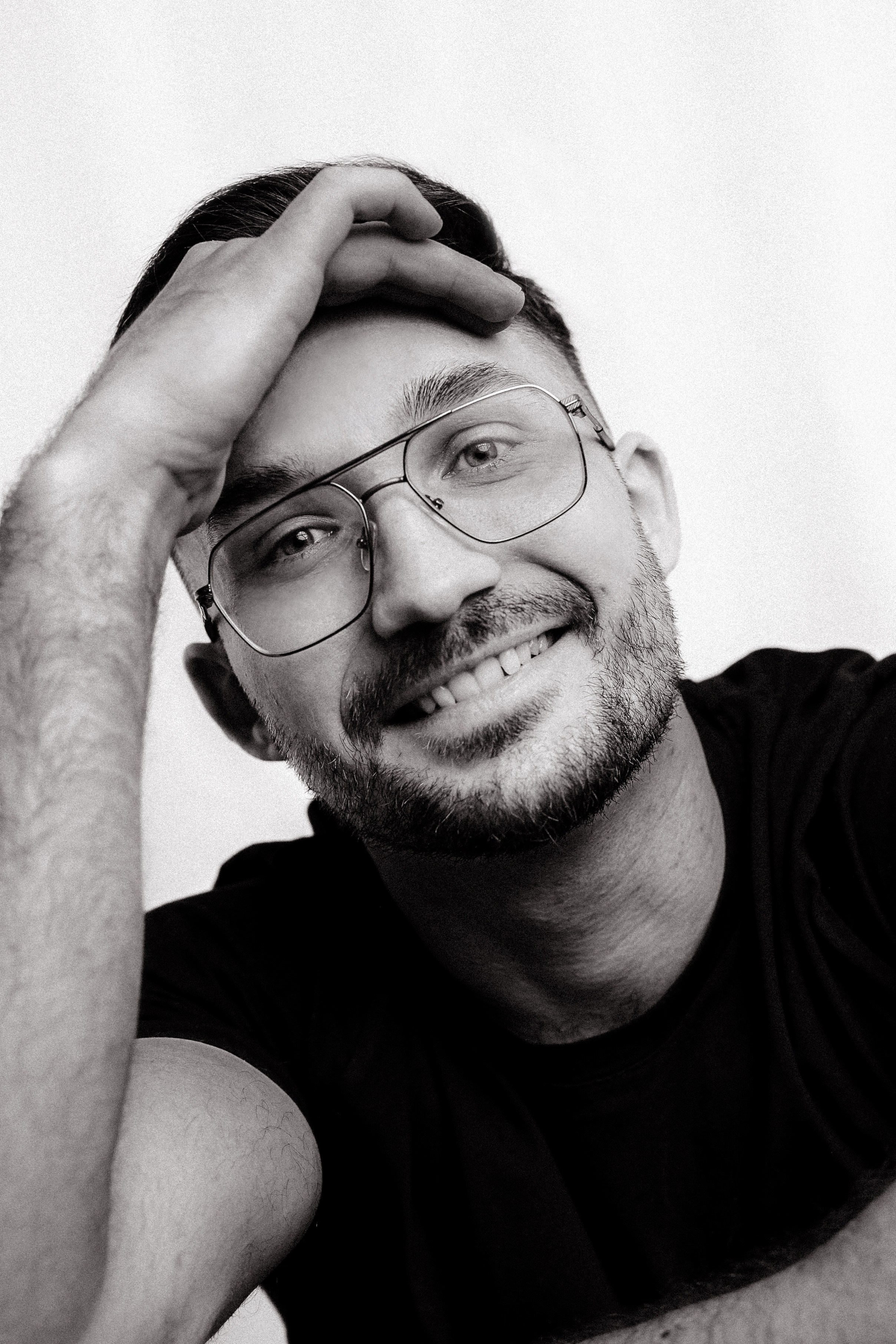 Фотосессия в Таганроге — черно-белый портрет с характером | Антон Бакарюк