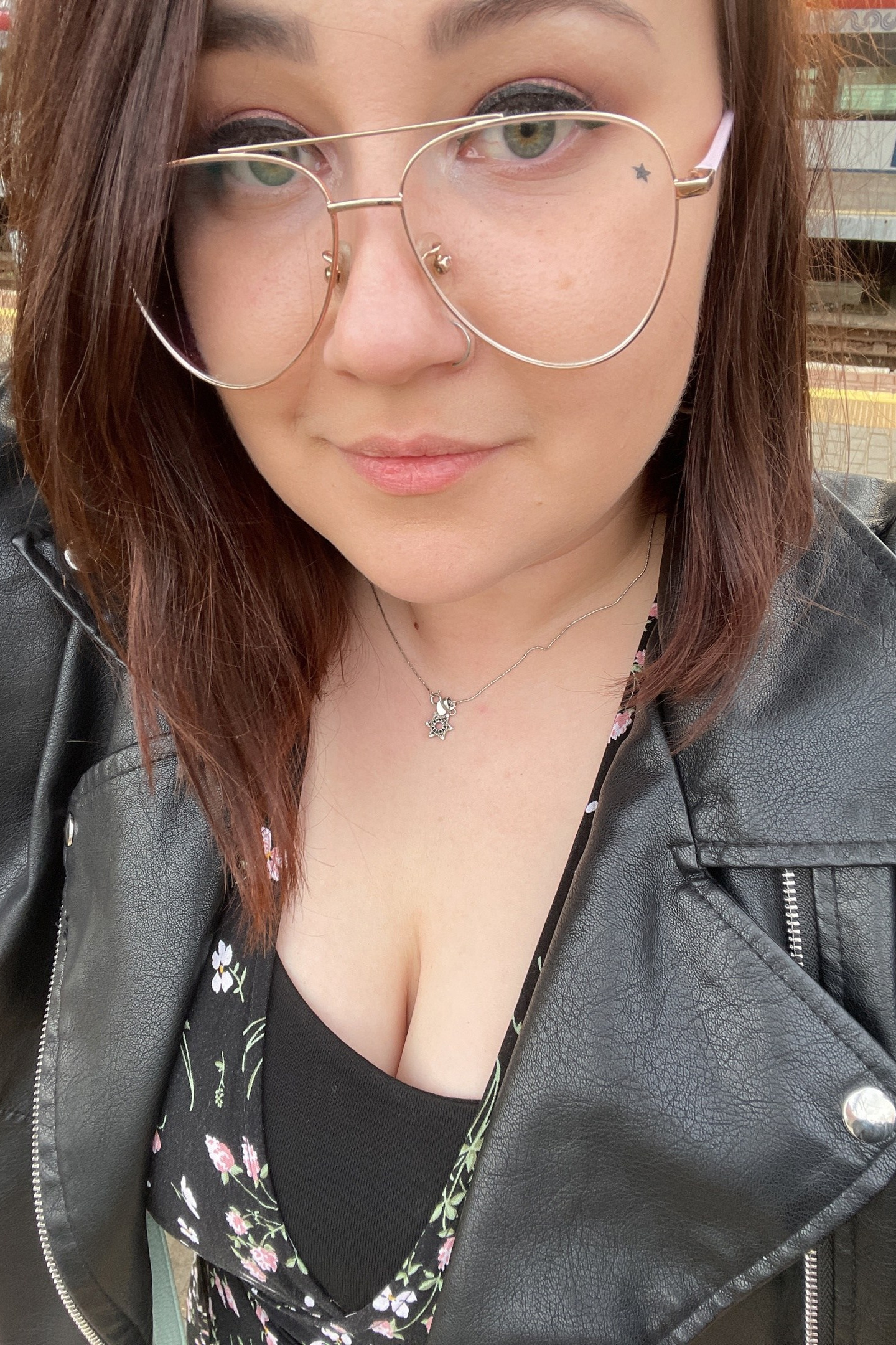 Контакты. Портретный и репортажный фотограф в Москве Katerina Tesla