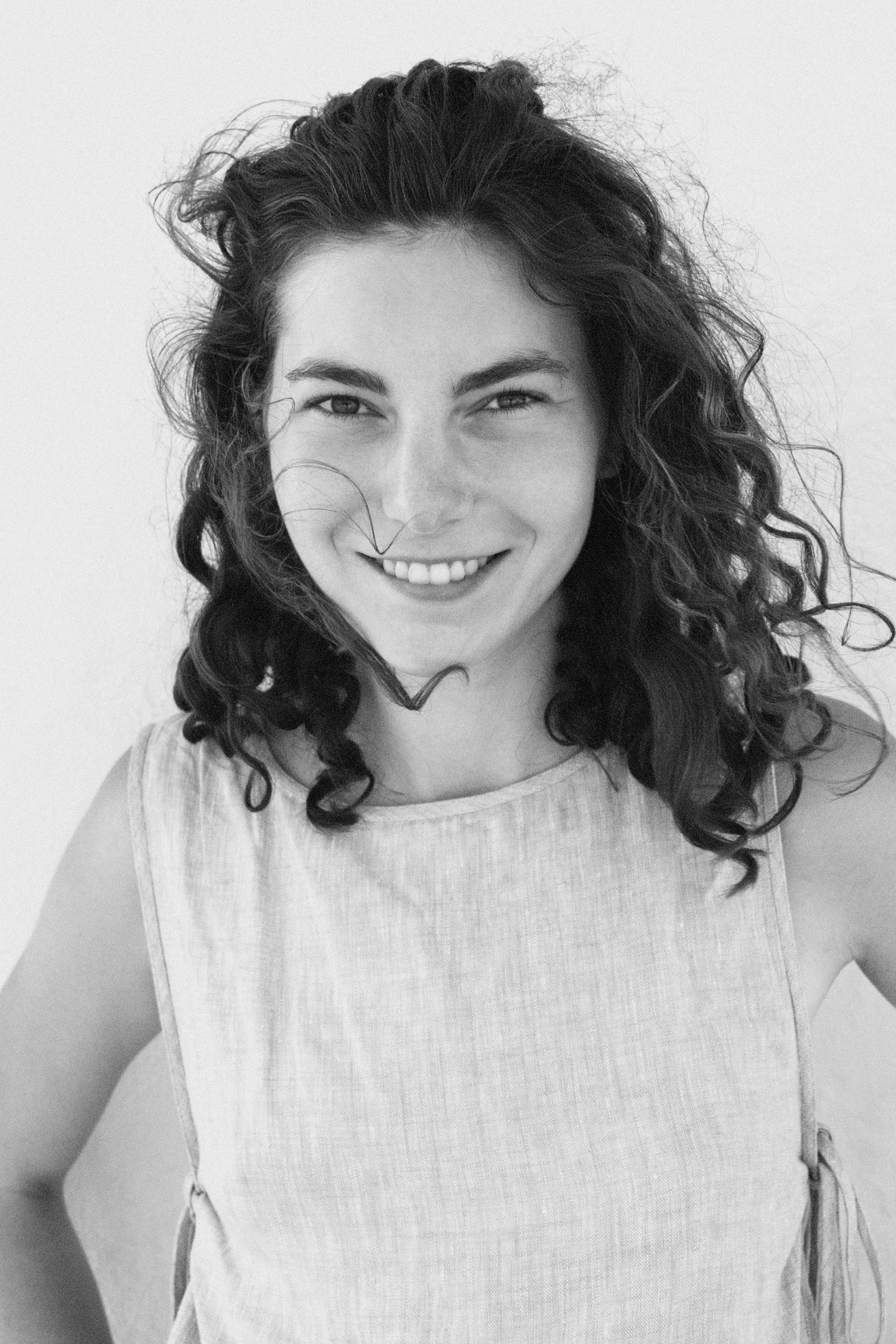 CONTACTS. EVGENYA PERESADOVA