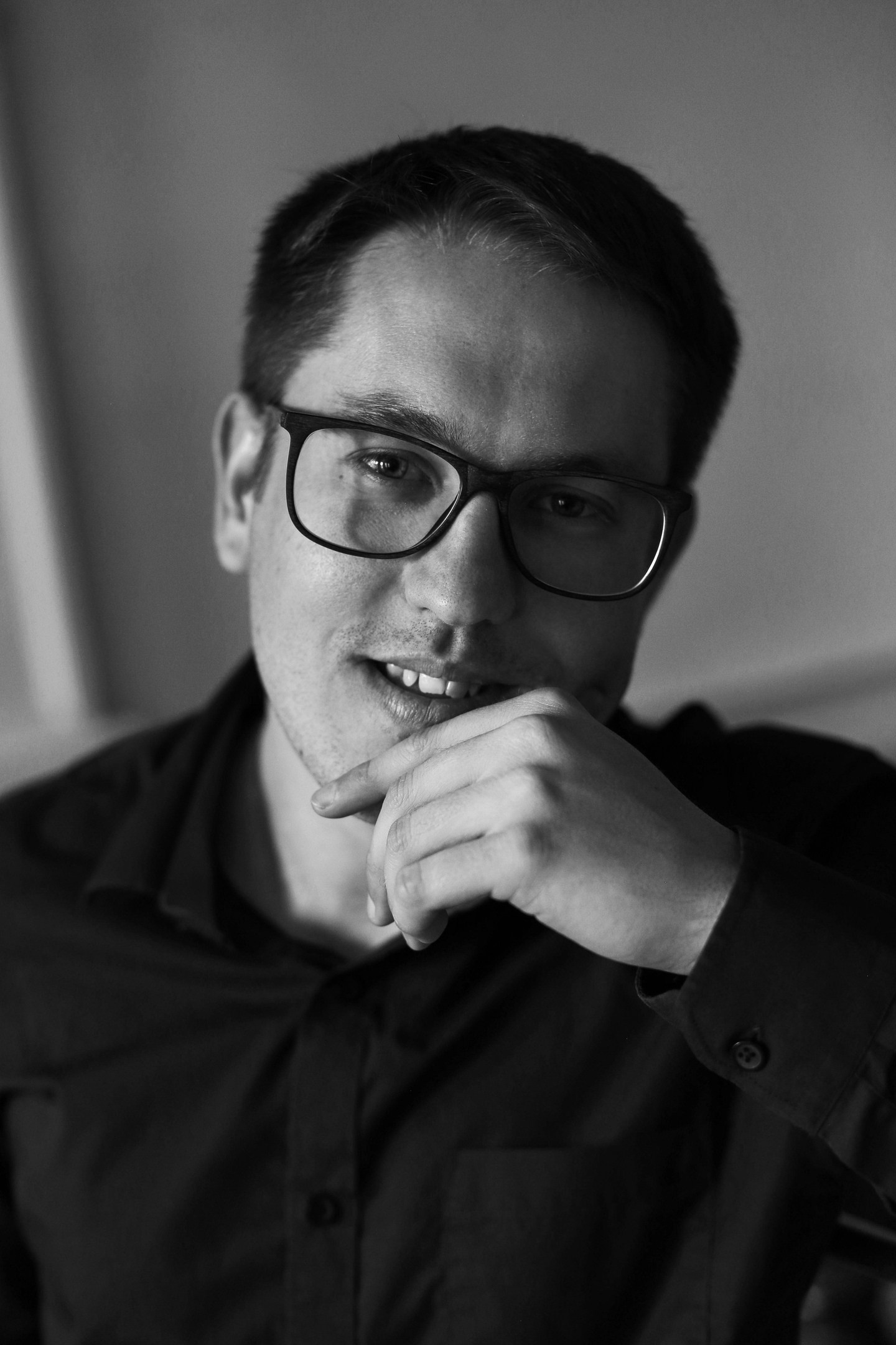 Контакты. Свадебный фотограф в Тюмени и Екатеринбурге Сергей Михин