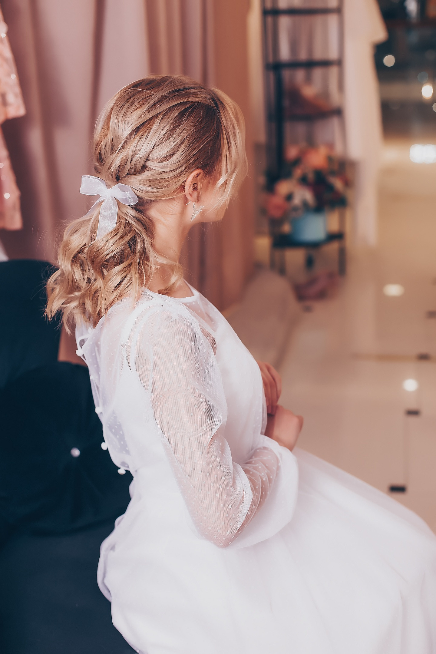 Фотосессия в салоне свадебного платья. Москва. Ваш фотограф в Москве и Московской области — Мария Бучнева