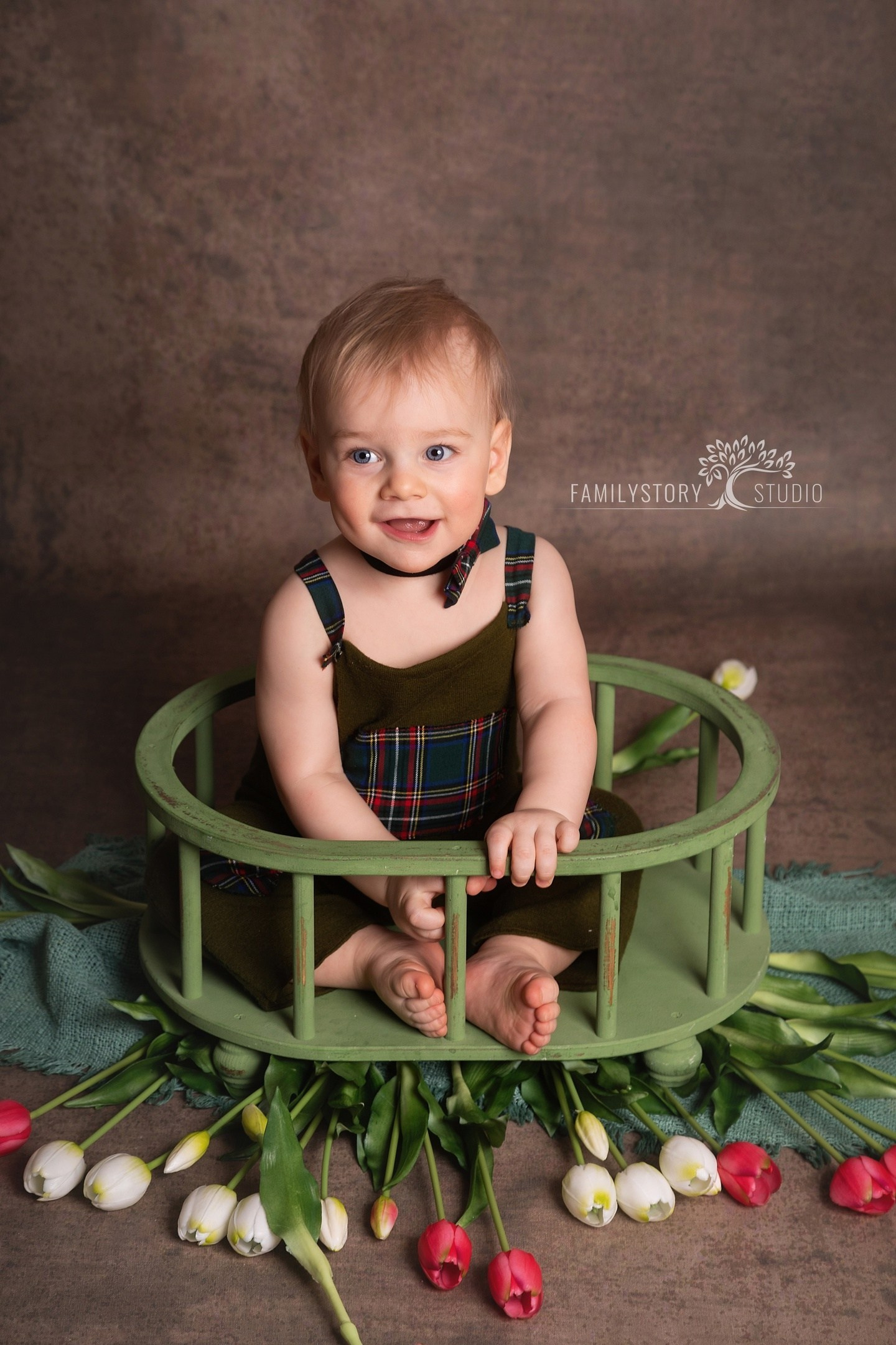 Весенний фотопроект с тюльпанами и мимозой. ФОТОГРАФ НА ГОДИК, БЕРЕМЕННОСТИ, НОВОРОЖДЕННЫХ, КРЕЩЕНИЯ МОСКВА