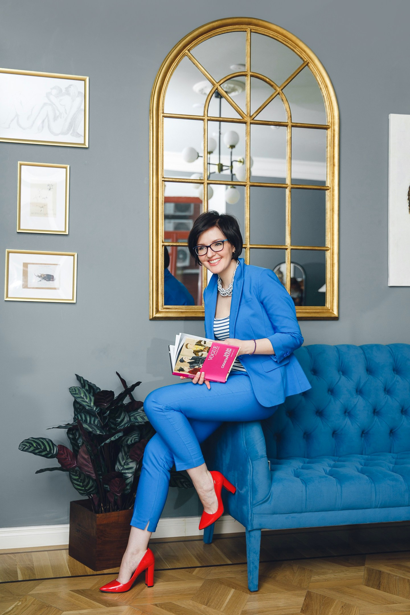 Профессиональный фотограф в студии: бизнес-портреты и фотосессии для брендов в Москве