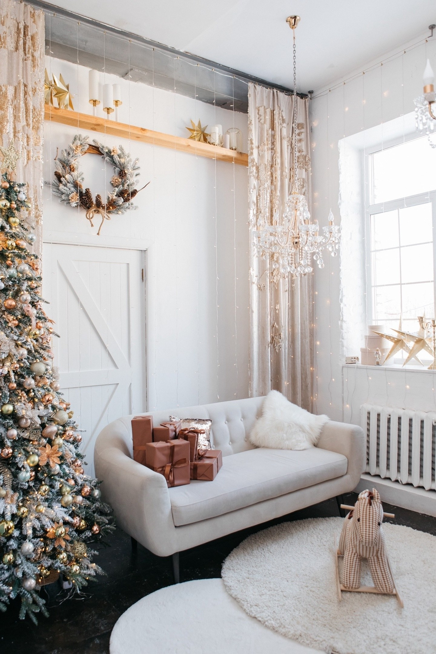 Фотостудии с новогодним интерьером 2024-2025. Детский и семейный фотограф в Екатеринбурге