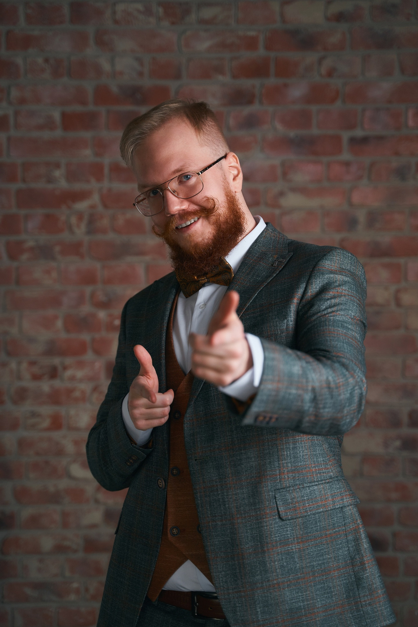 Мужчина, фотостудия, фотосессия, мужская, подарок, красивый, екатеринбург, фотограф, индивидуальная, эстетичная, деловой, портрет