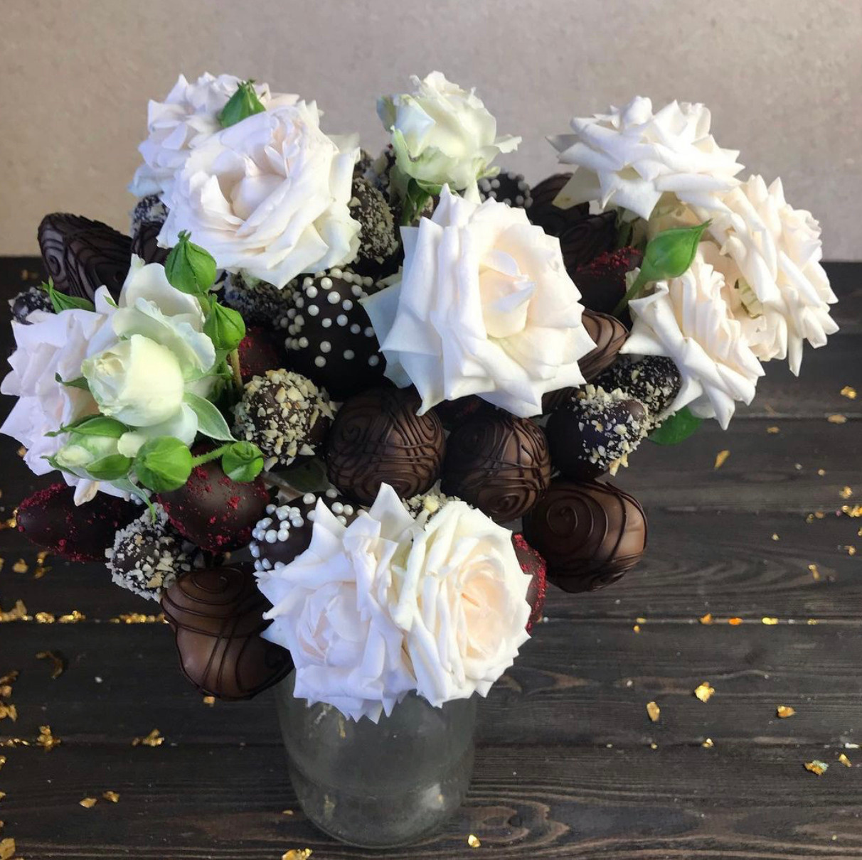 Клубника в шоколаде сургут доставка