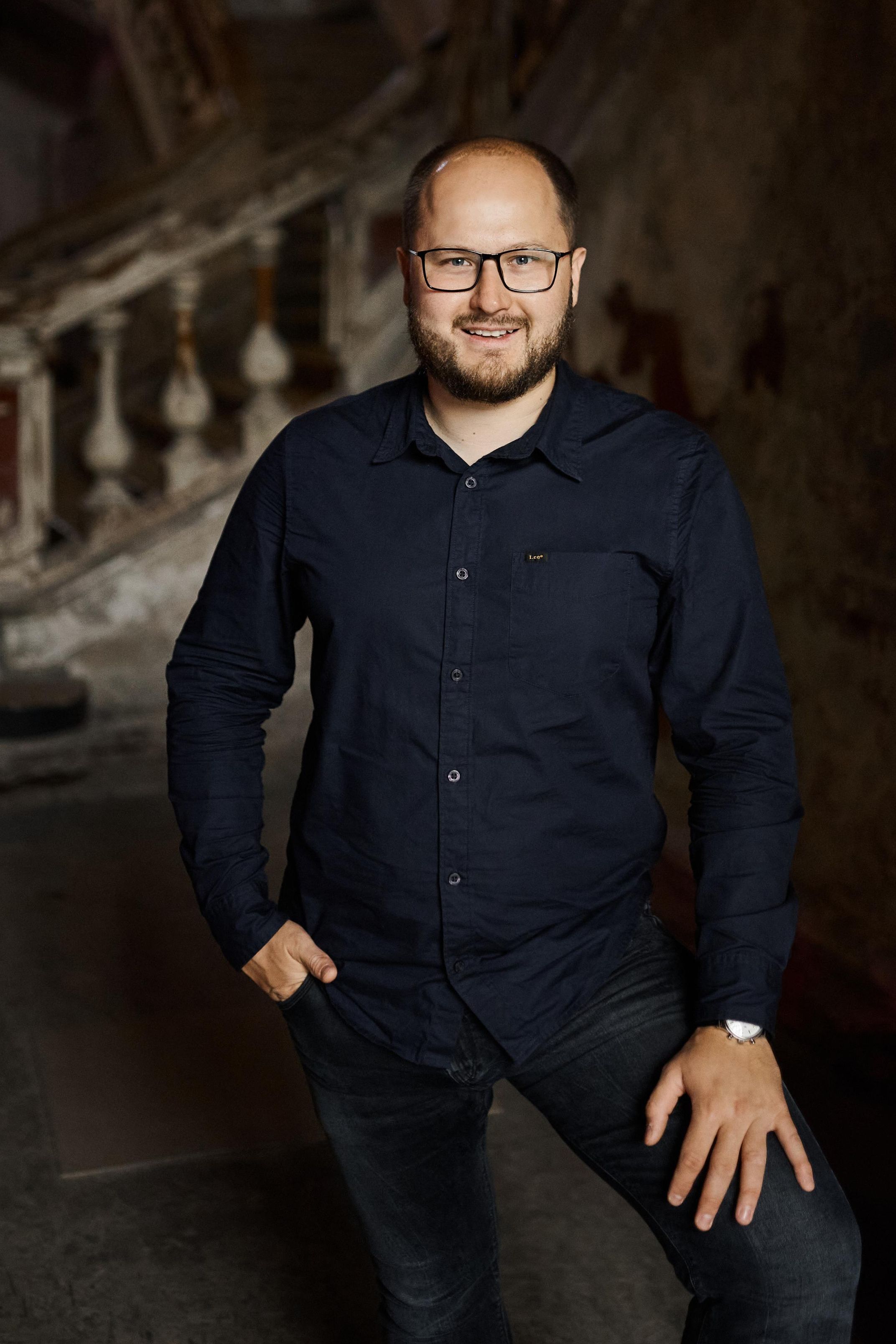 Контакты. Выпускные альбомы. Школьный фотограф. Москва