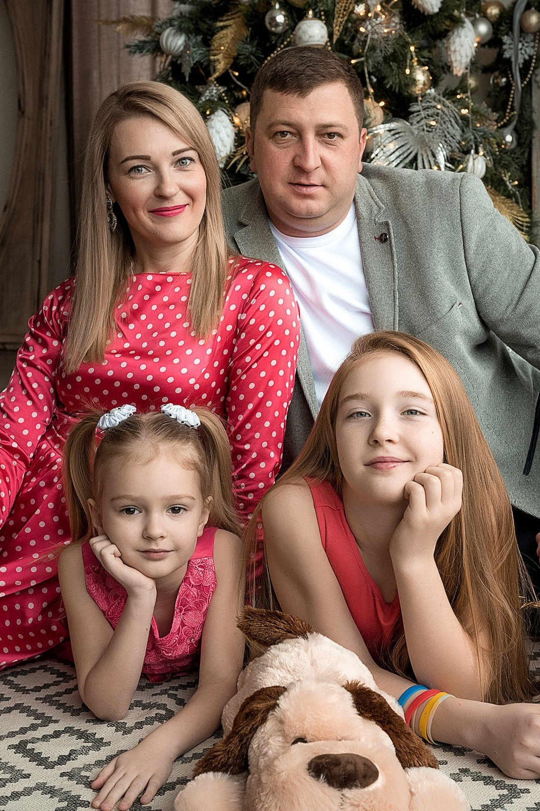 Новогодняя фотосессия в Ростове на Дону: запечатлите волшебство праздника!