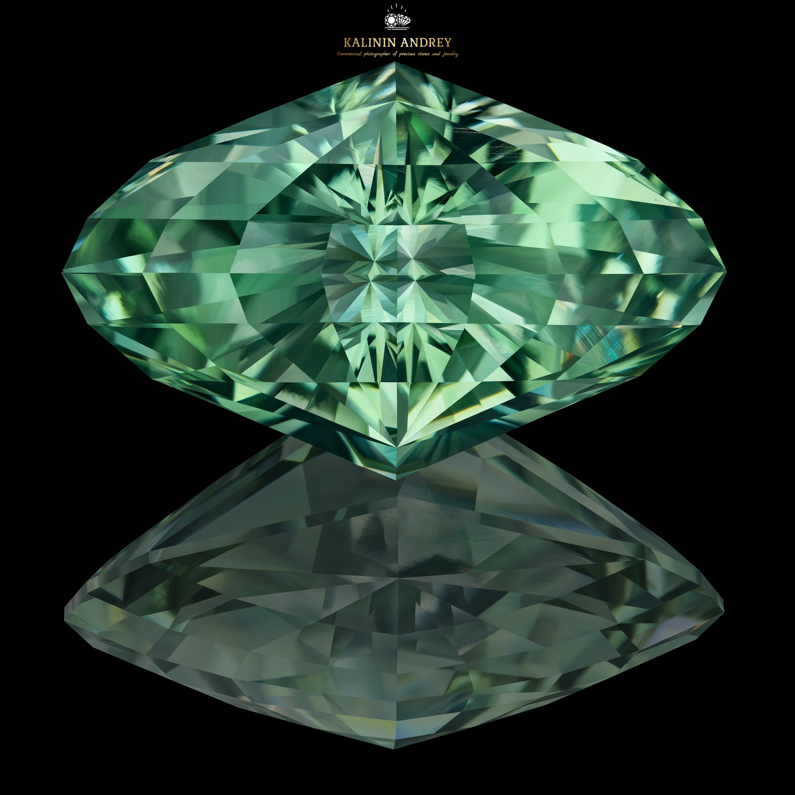 Высококачественная профессиональная рекламная фотосъёмка ювелирных украшений, драгоценных камней в Москве. Обучение, консультация