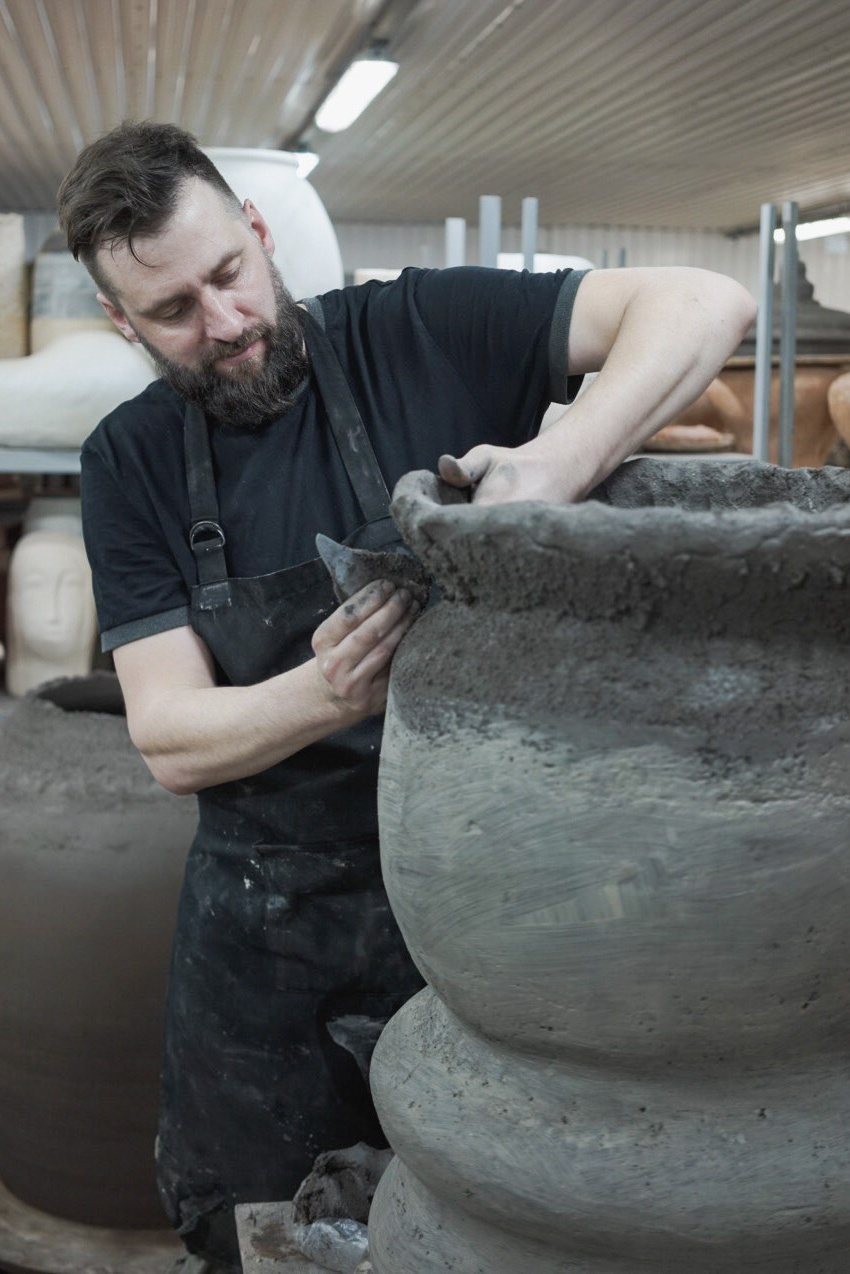 Керамика больших форм, предметы интерьера и ландшафта